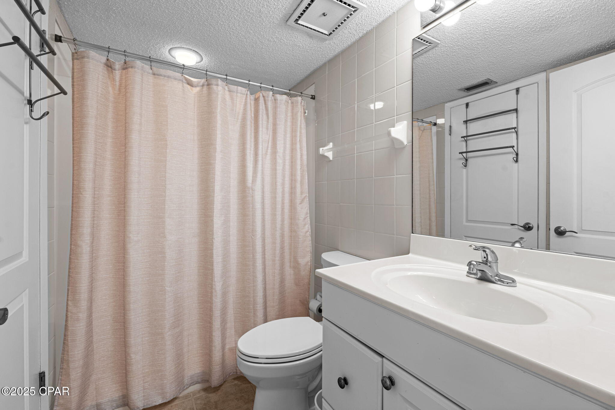 The Commodore - Residential