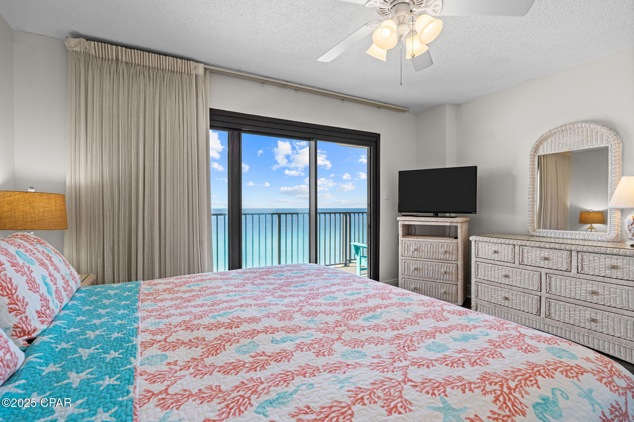 The Commodore - Residential