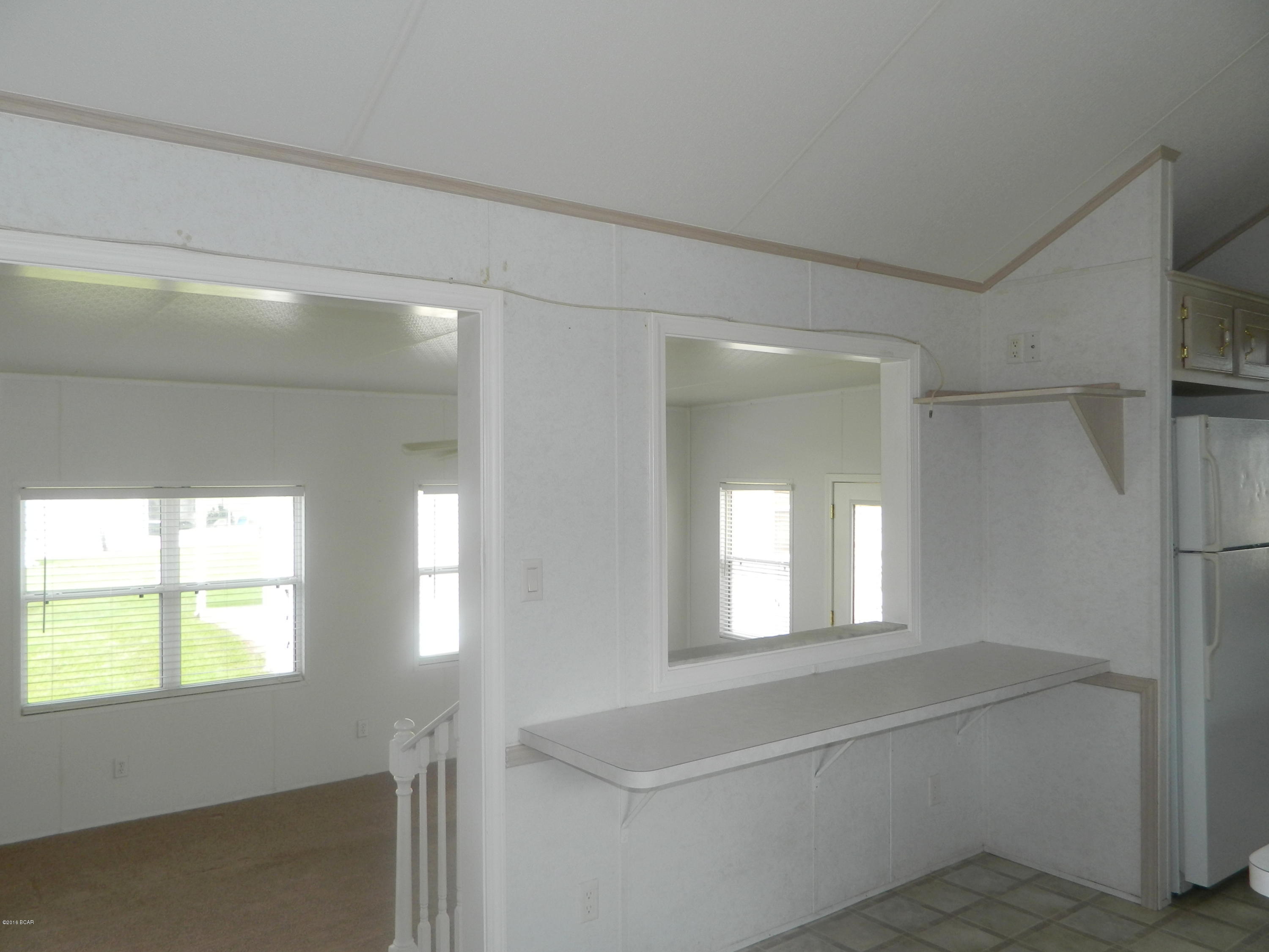 Emerald Pointe Resort - Residential Lease