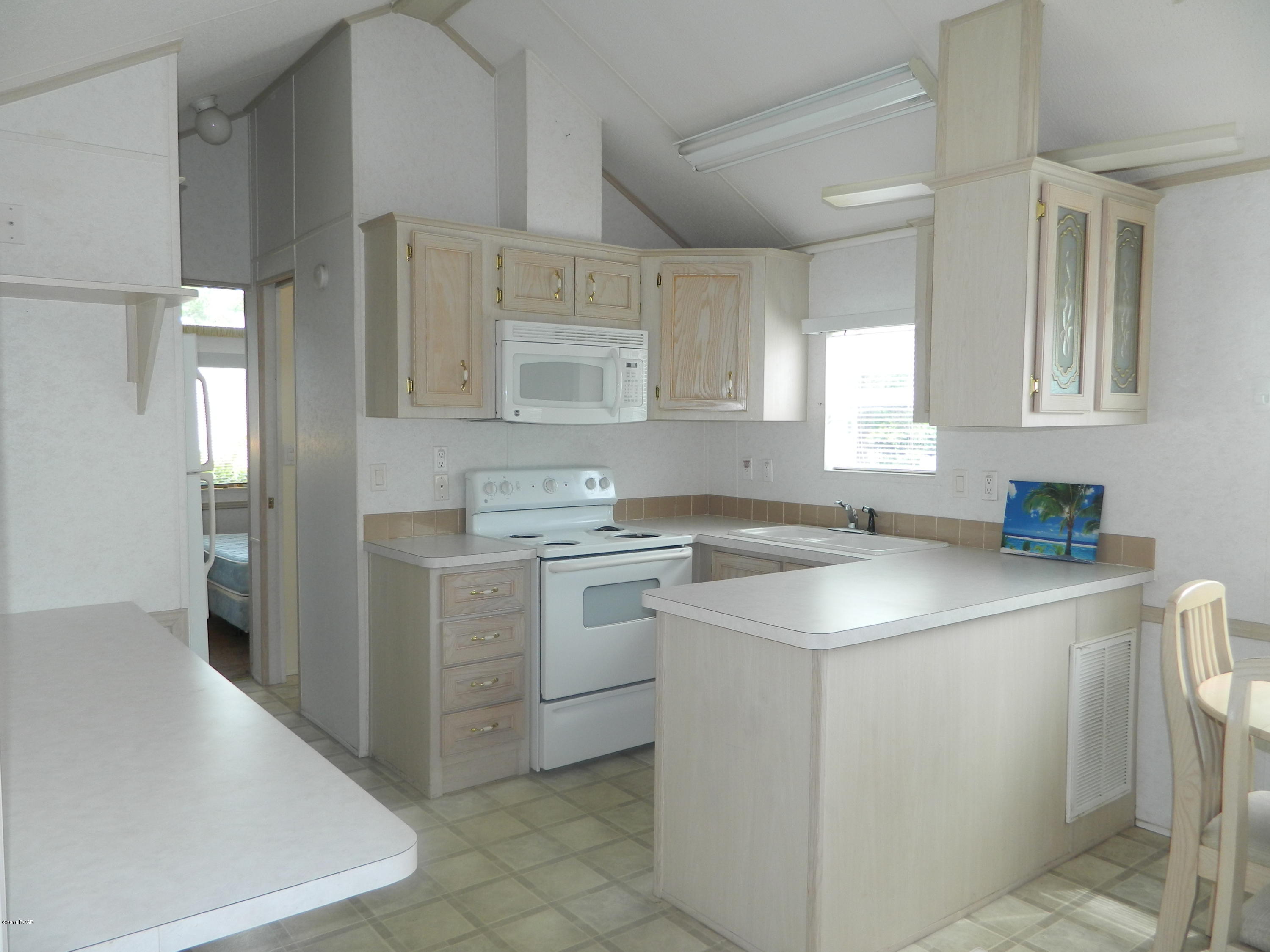 Emerald Pointe Resort - Residential Lease