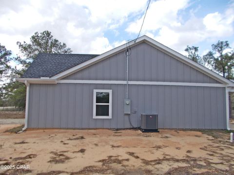 A home in Marianna