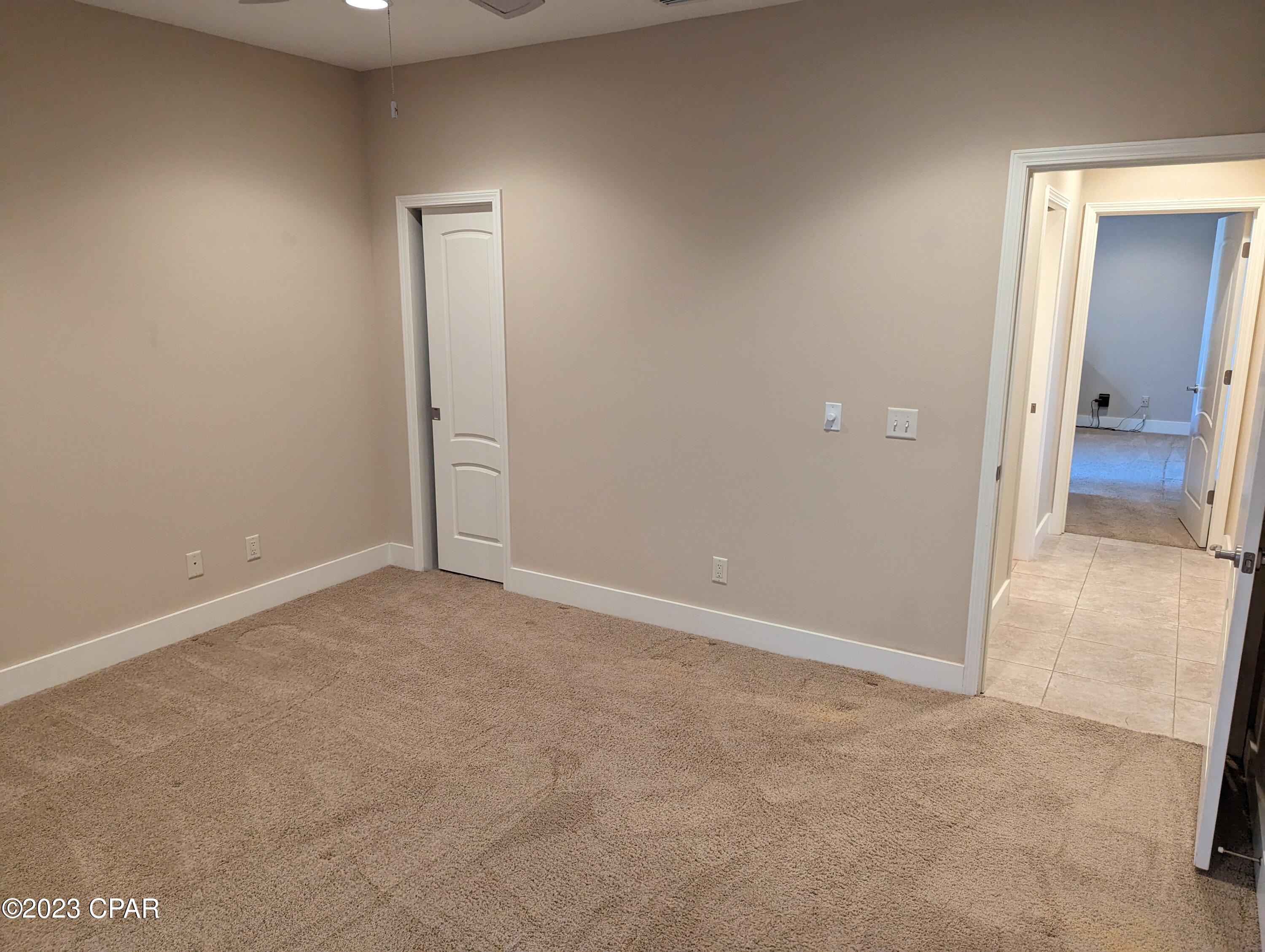 Country Club Harbour Estates - Residential Lease