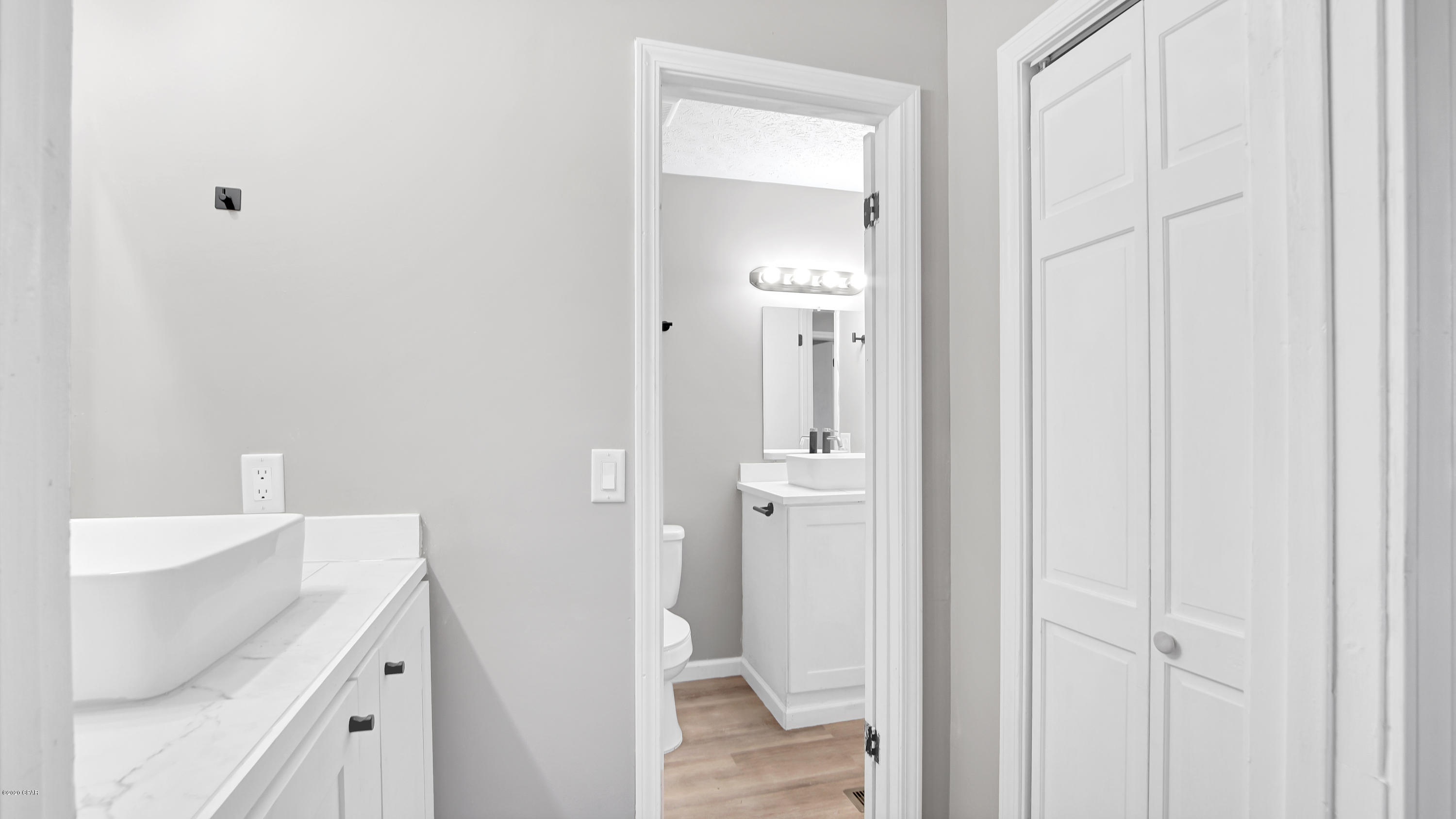 [No Recorded Subdiv] - Residential Lease