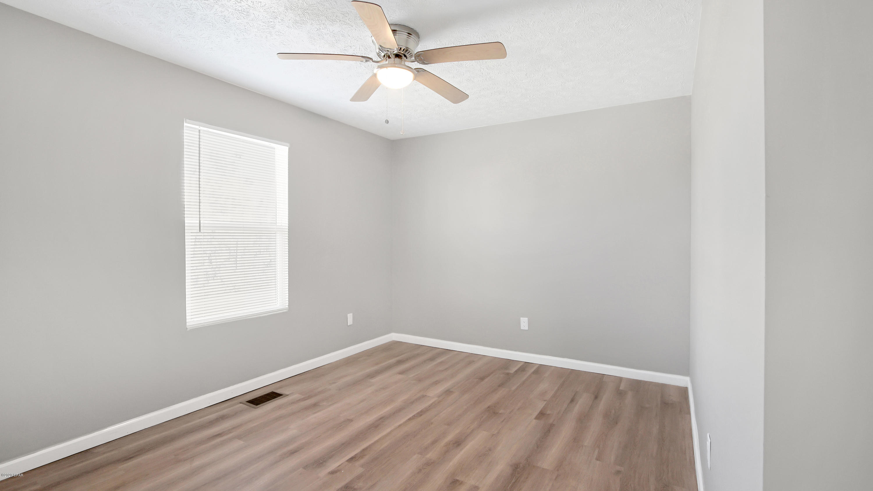 [No Recorded Subdiv] - Residential Lease