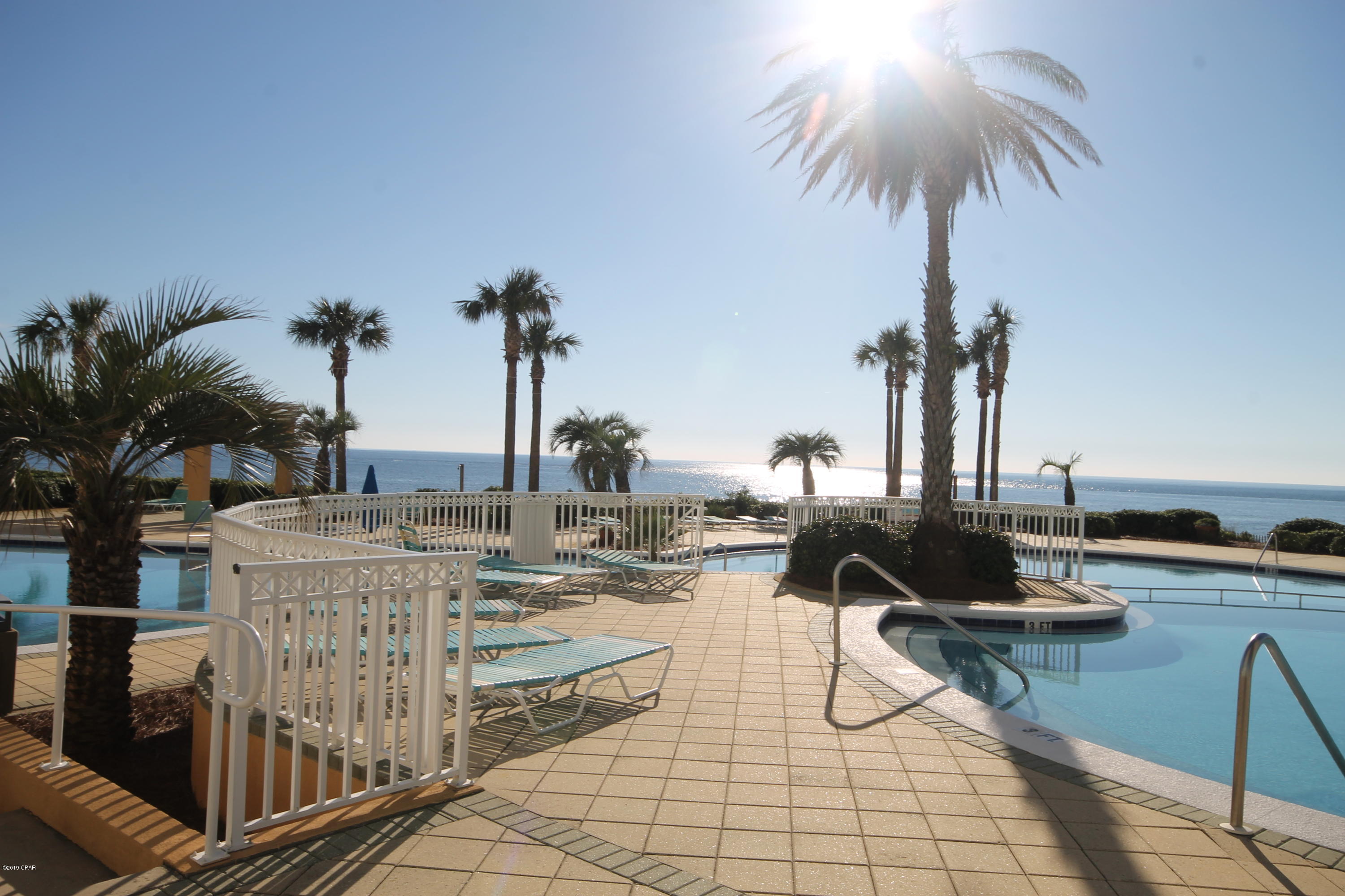 En Soleil Condo - Residential