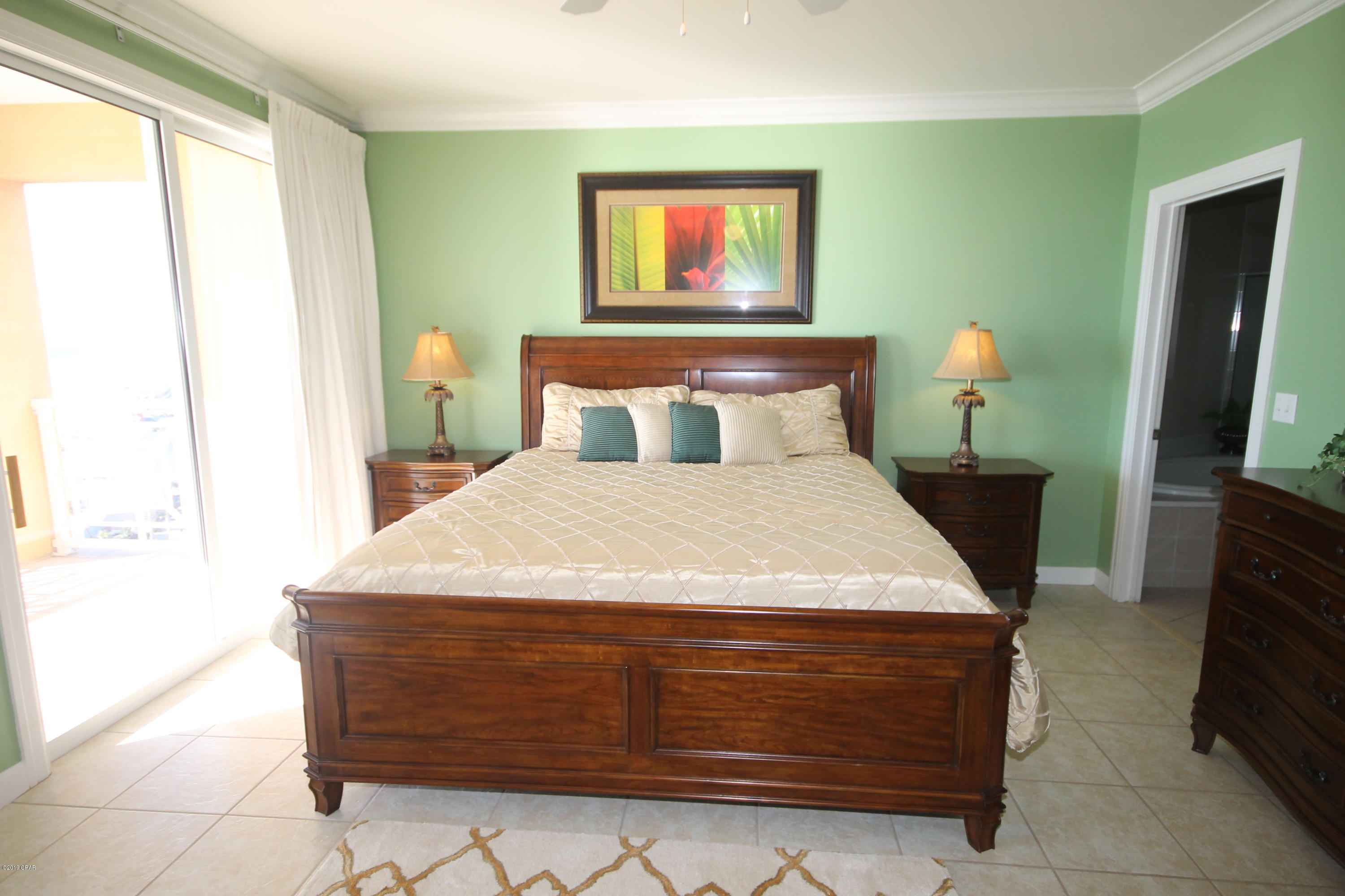 En Soleil Condo - Residential