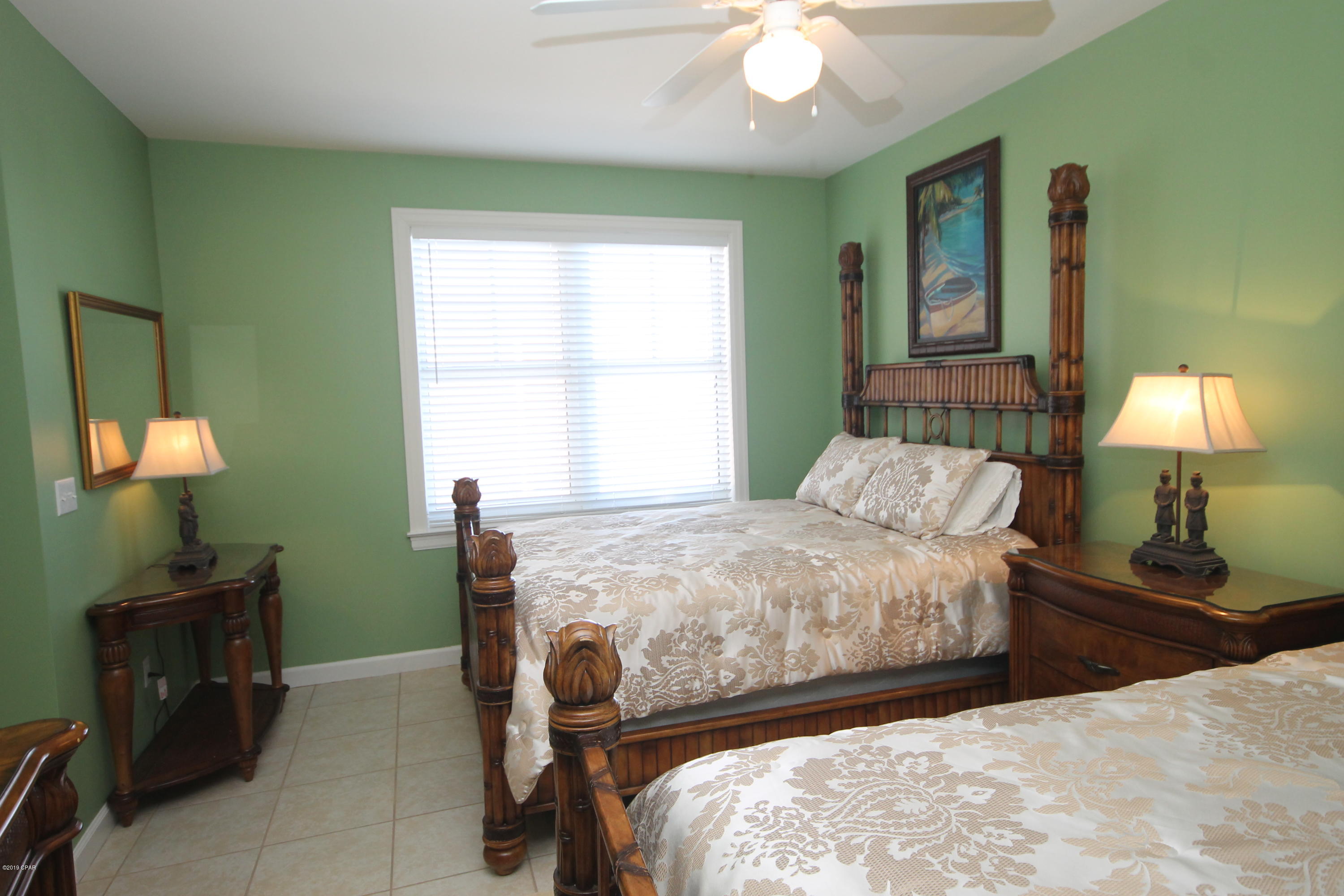 En Soleil Condo - Residential