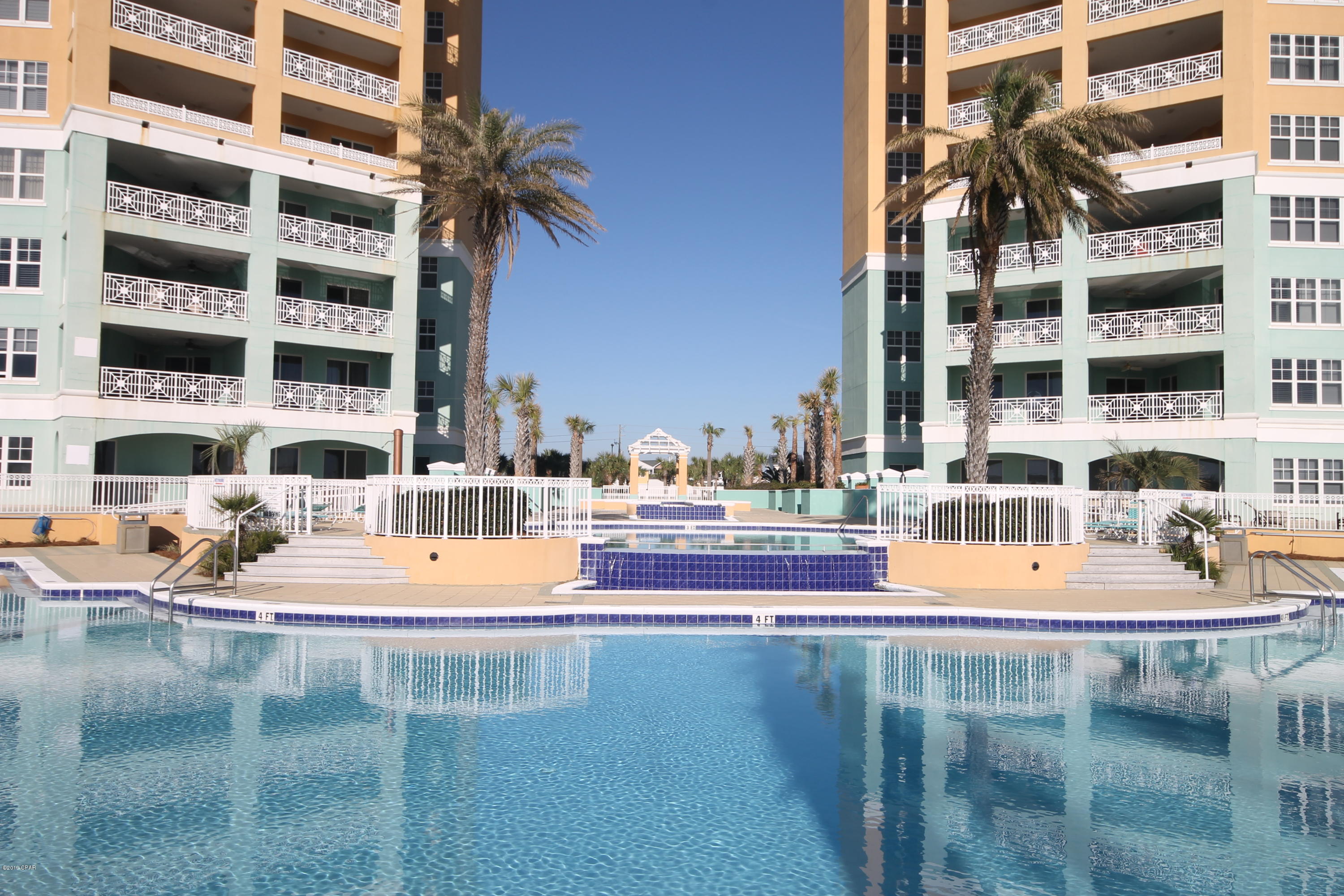 En Soleil Condo - Residential