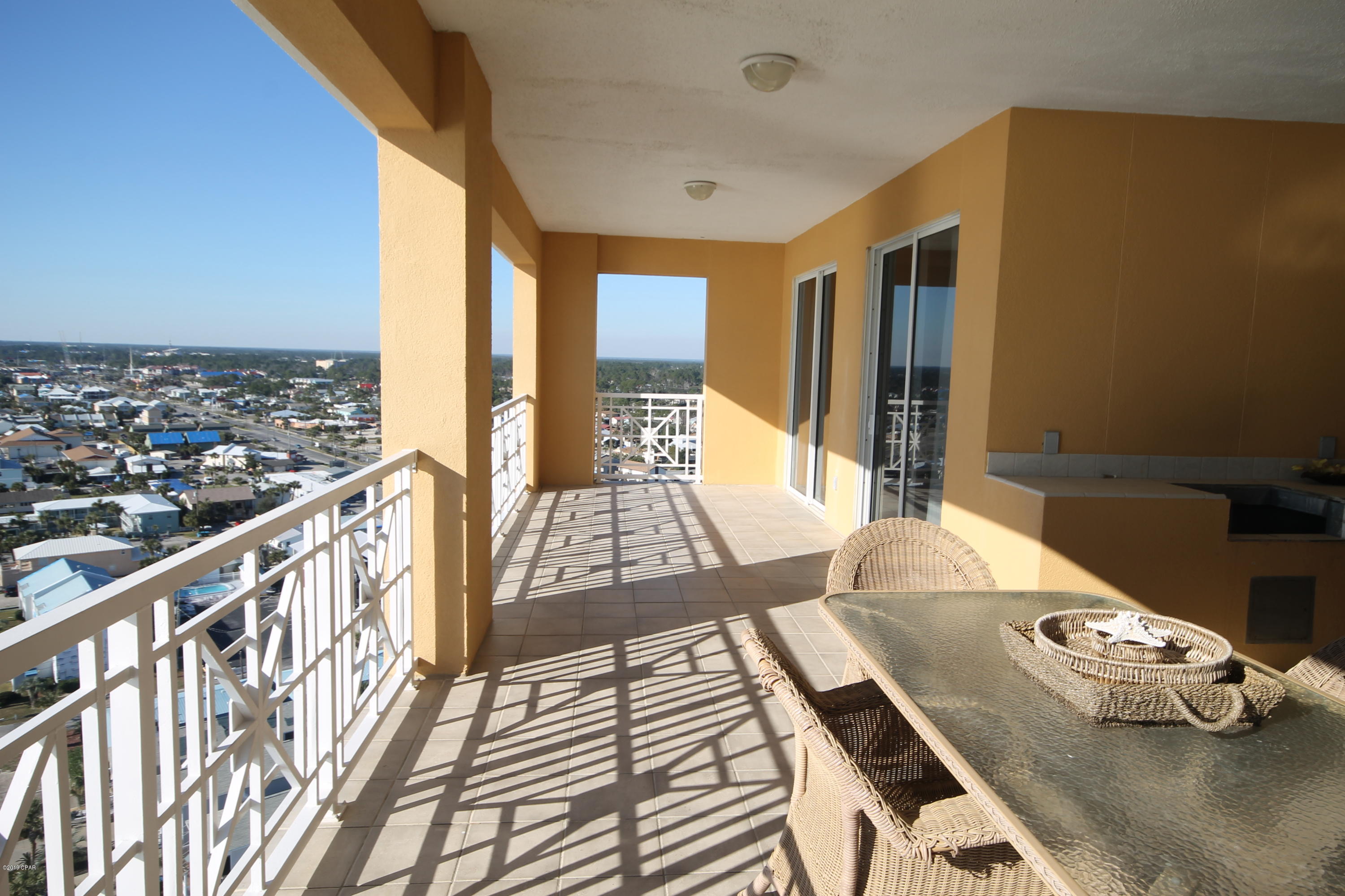 En Soleil Condo - Residential