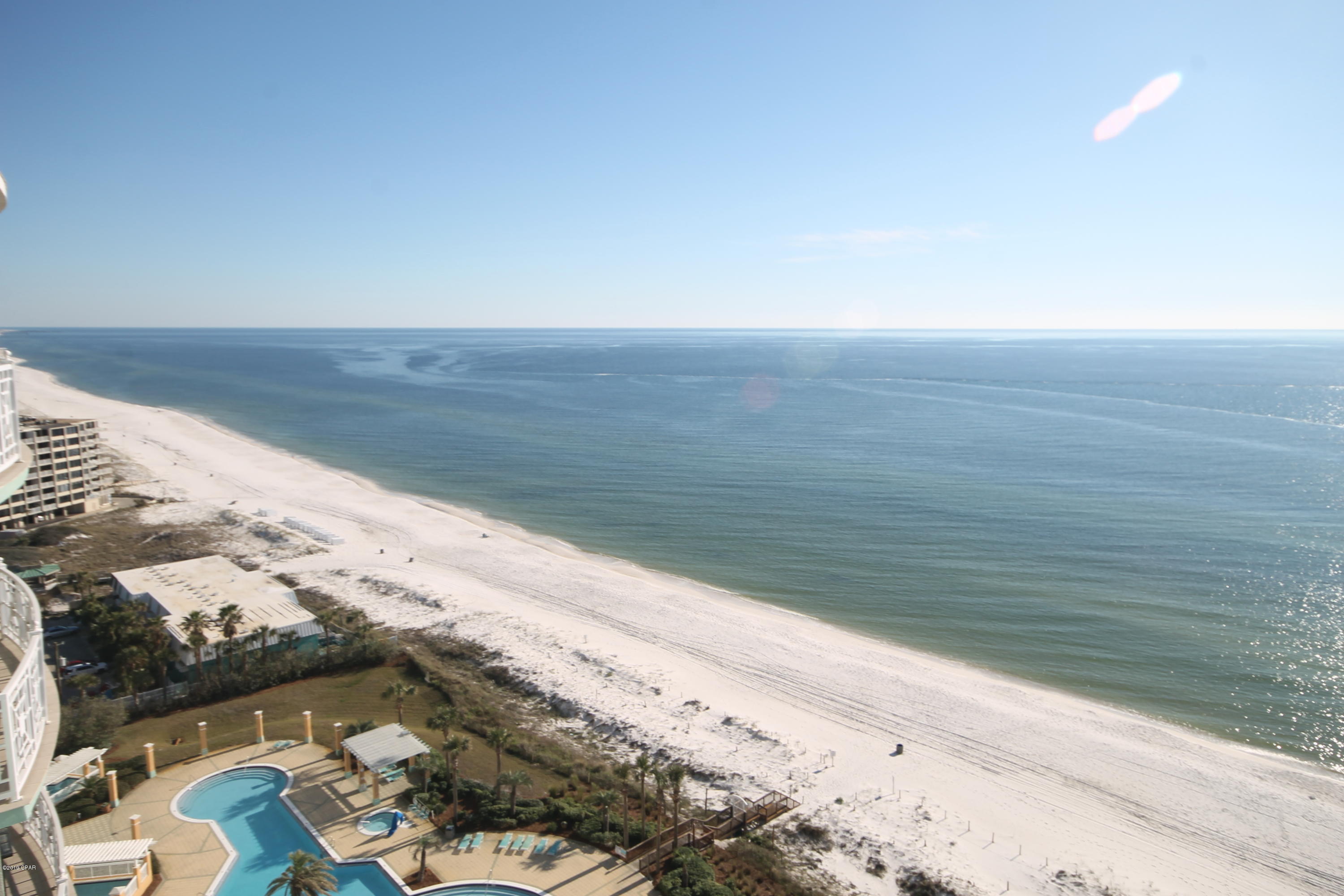 En Soleil Condo - Residential