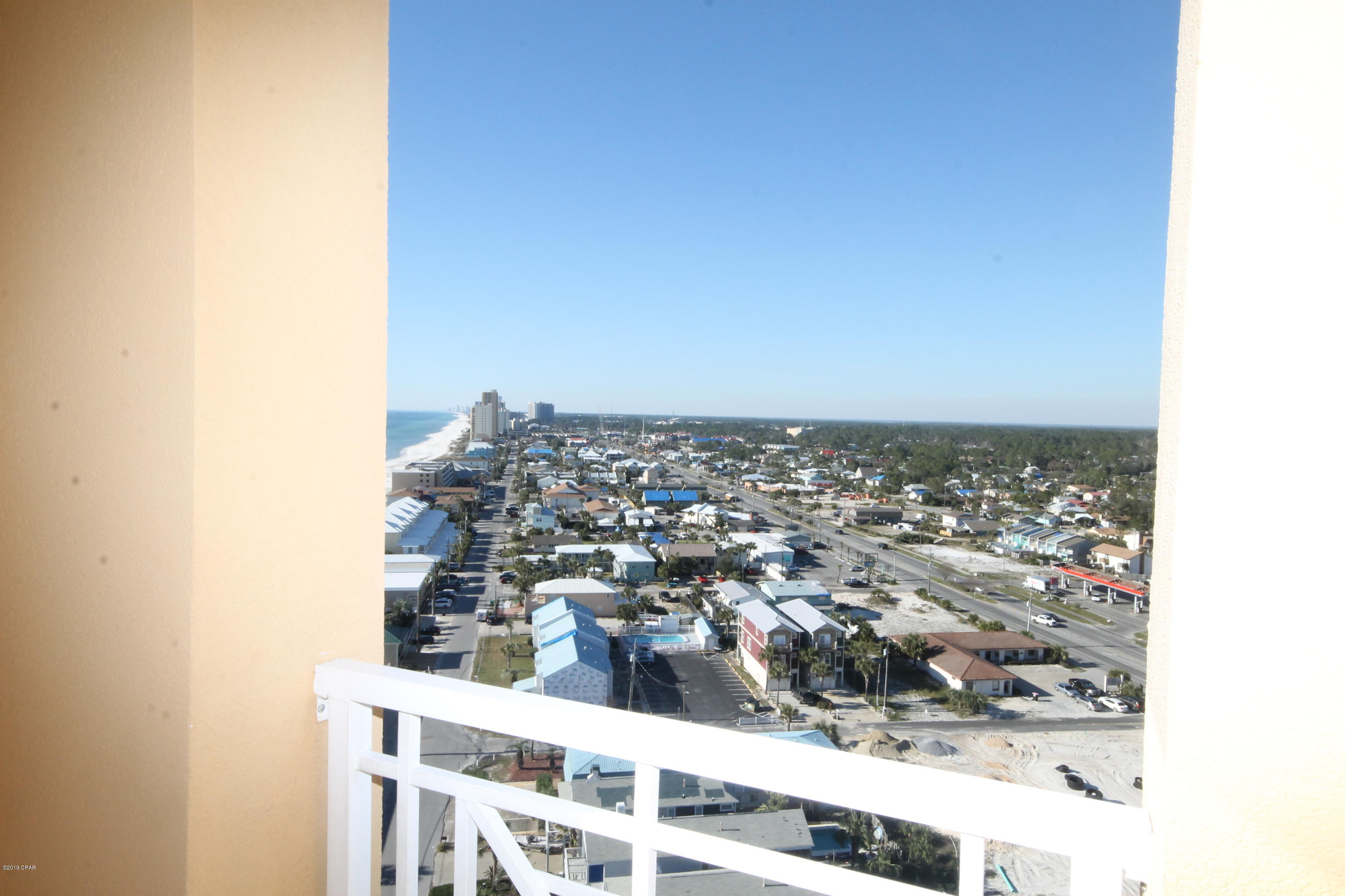 En Soleil Condo - Residential