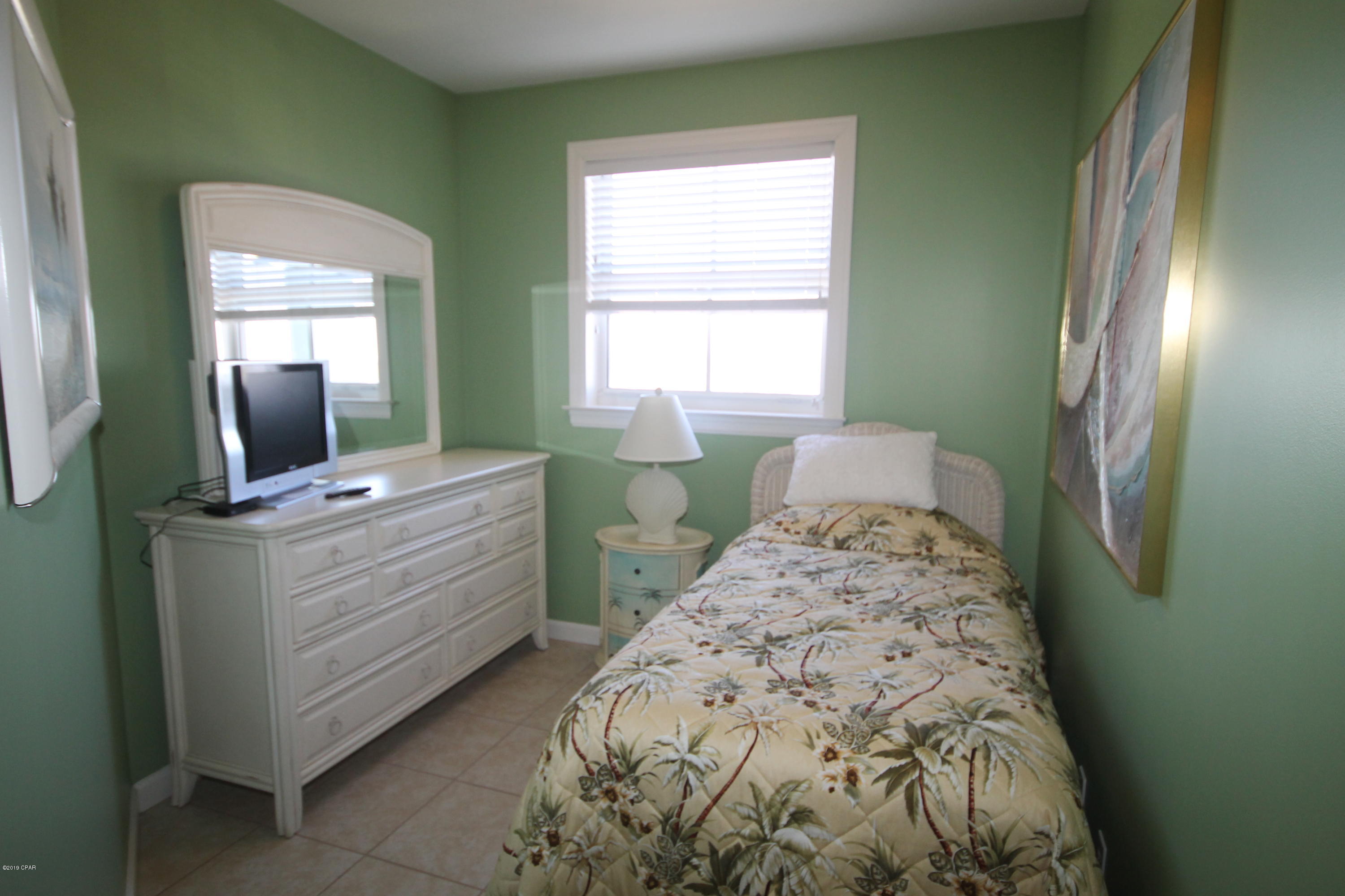 En Soleil Condo - Residential