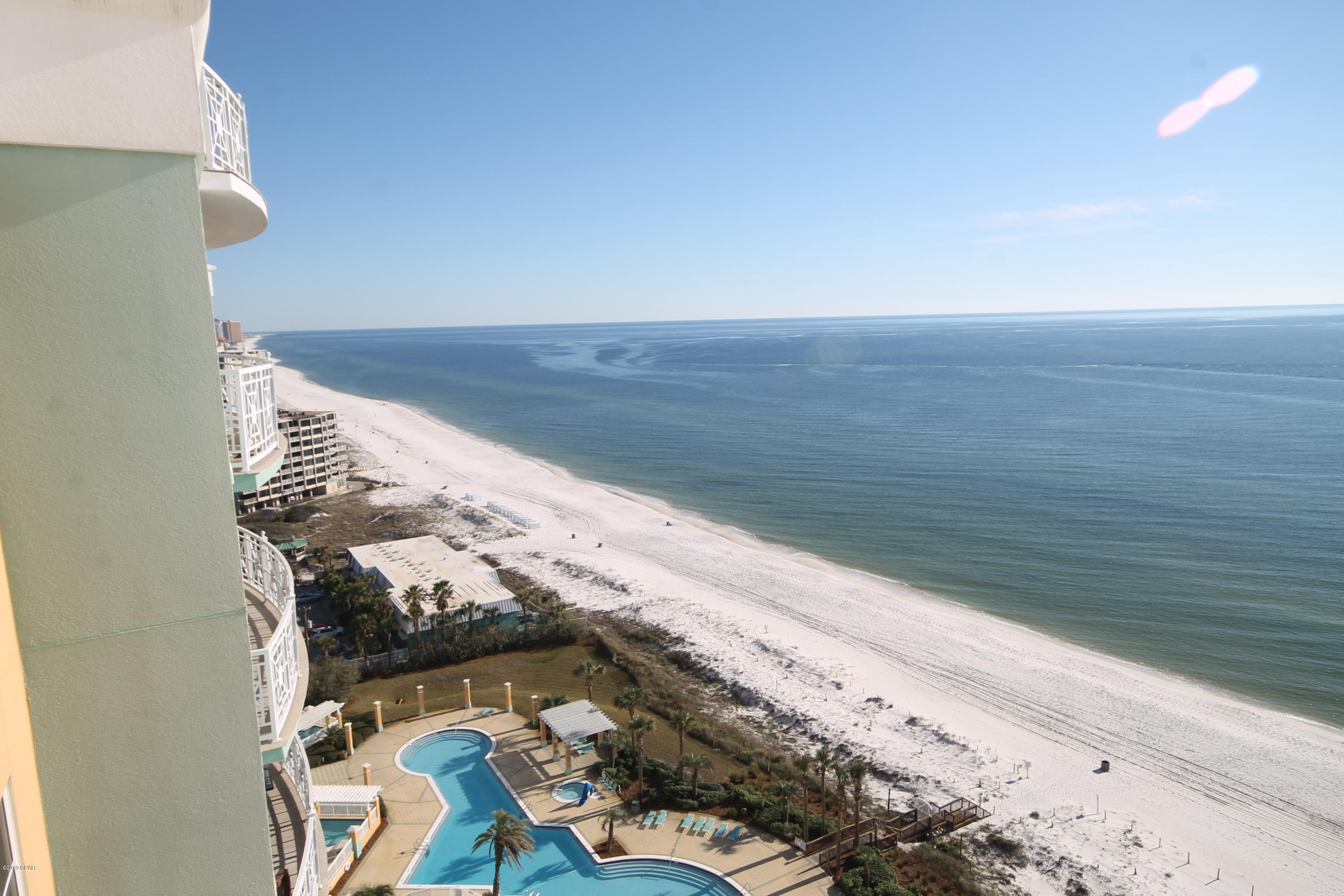 En Soleil Condo - Residential