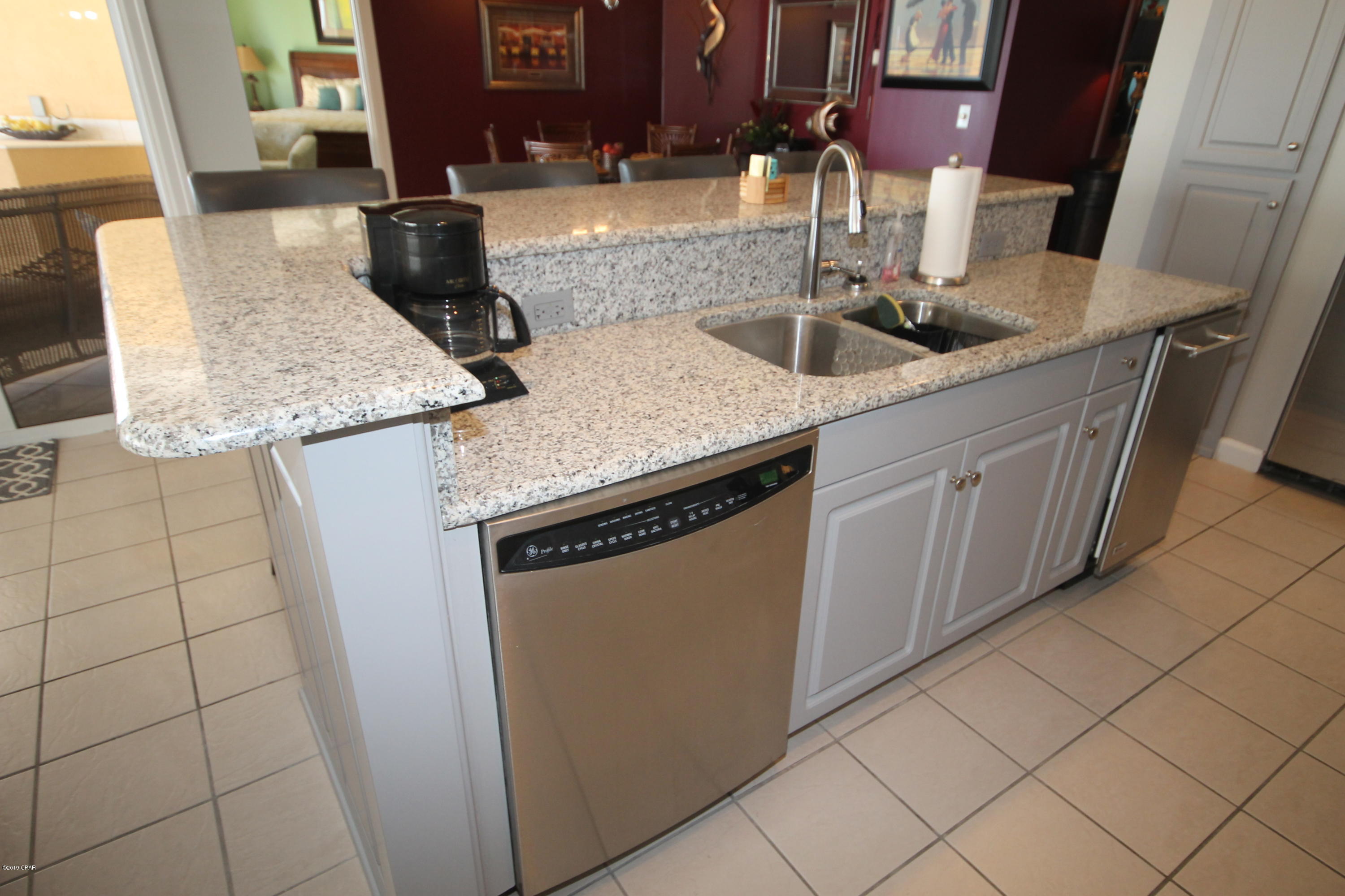 En Soleil Condo - Residential