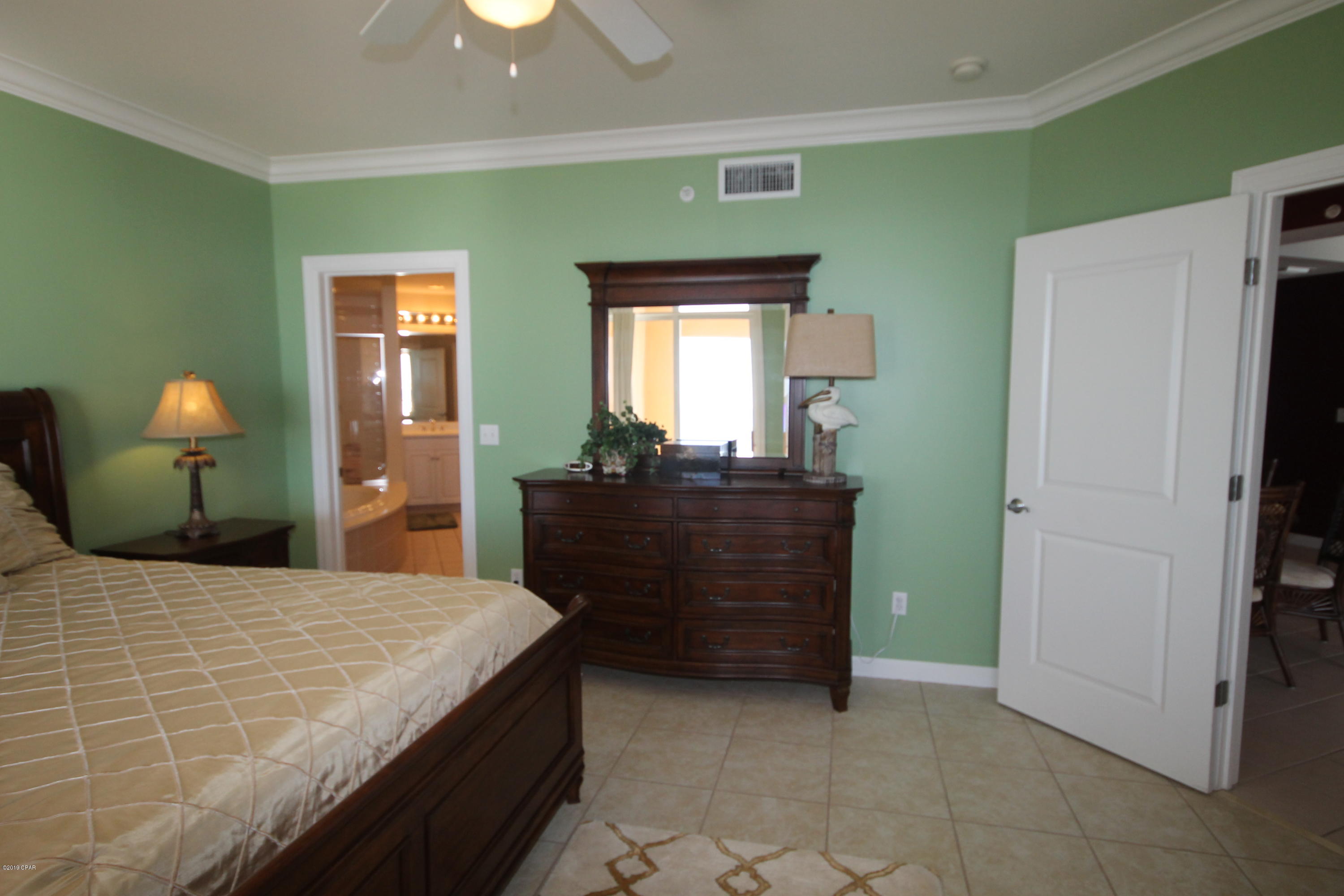 En Soleil Condo - Residential