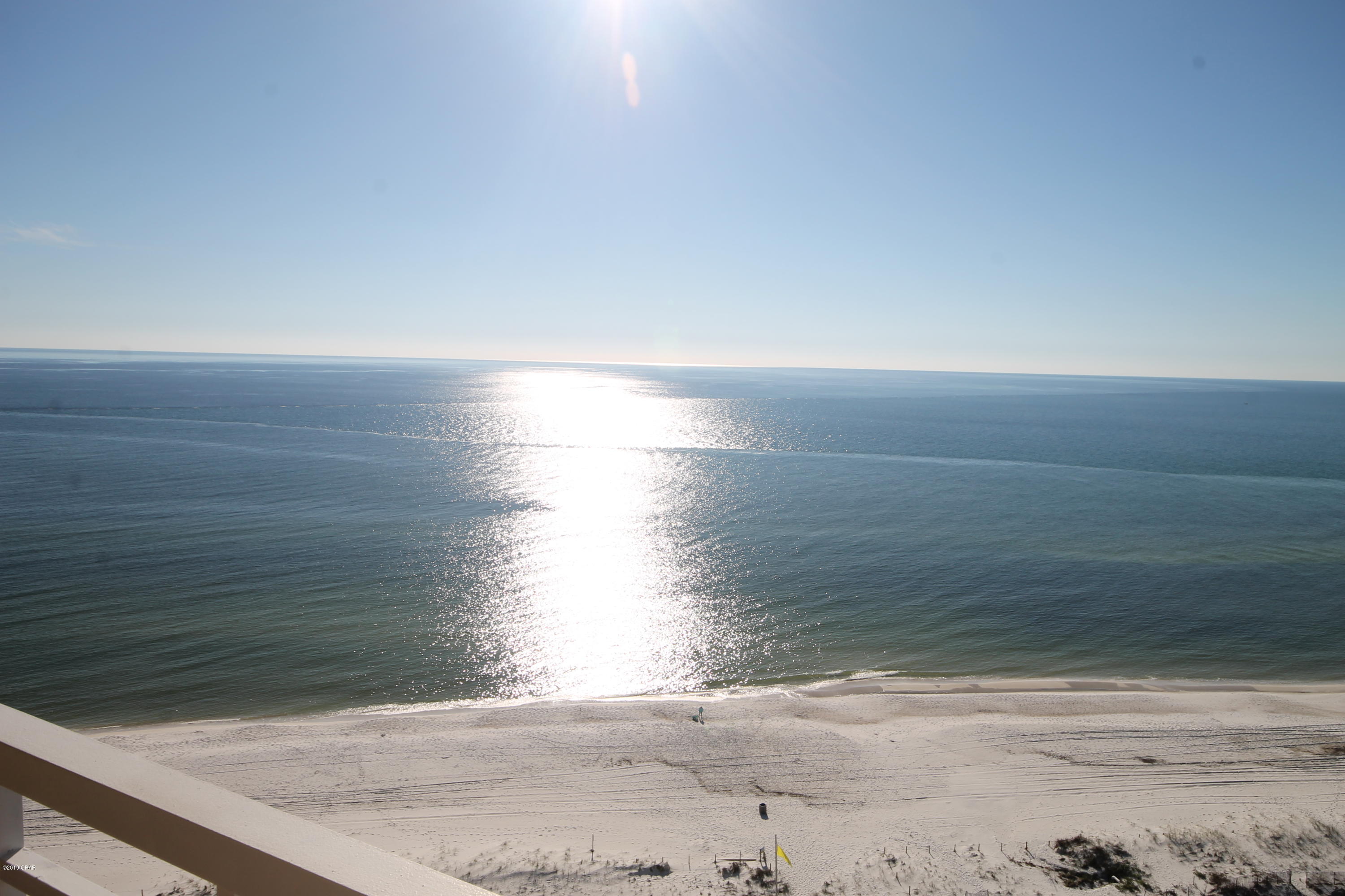 En Soleil Condo - Residential