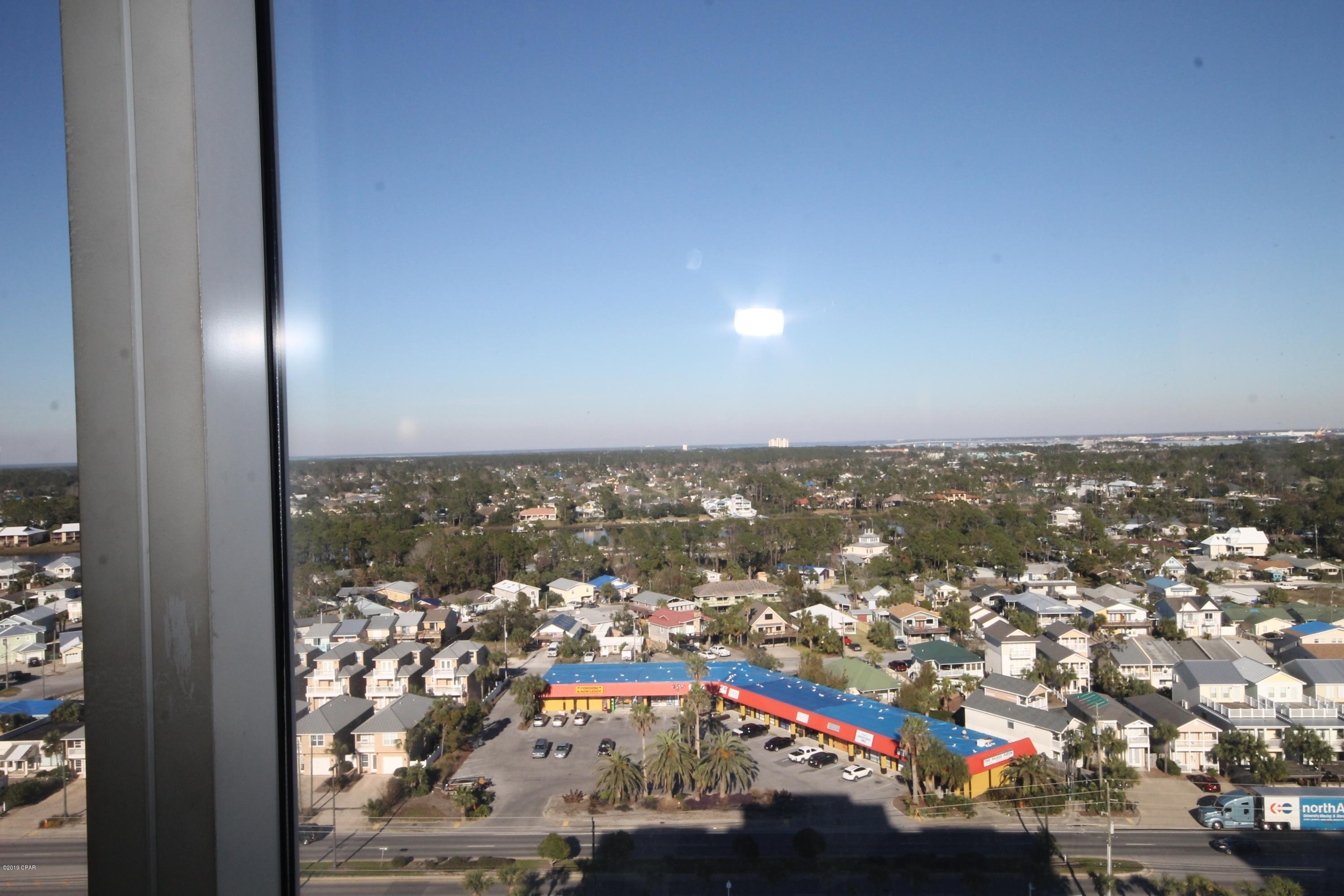 En Soleil Condo - Residential