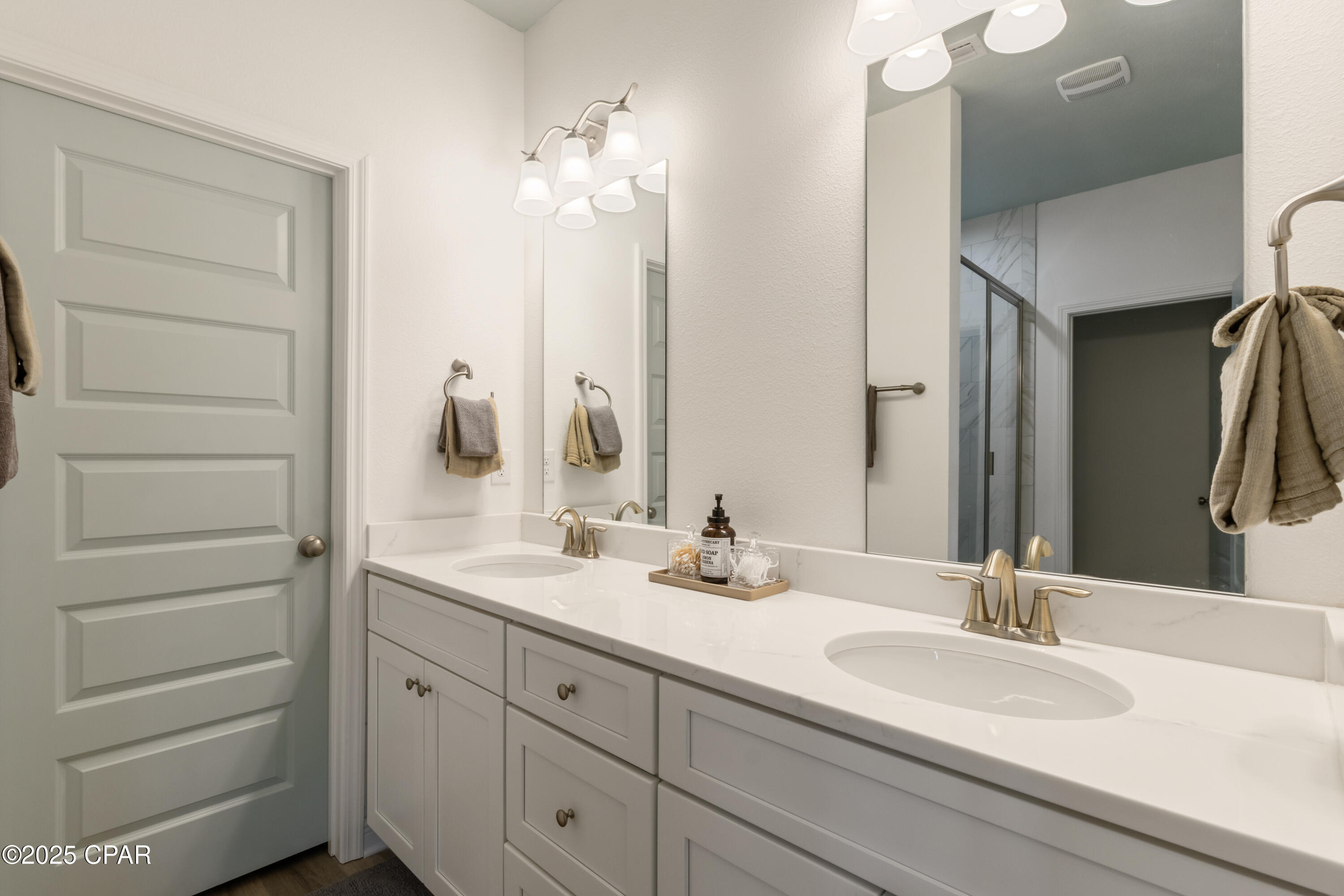 Kelly Street Pines - Residential