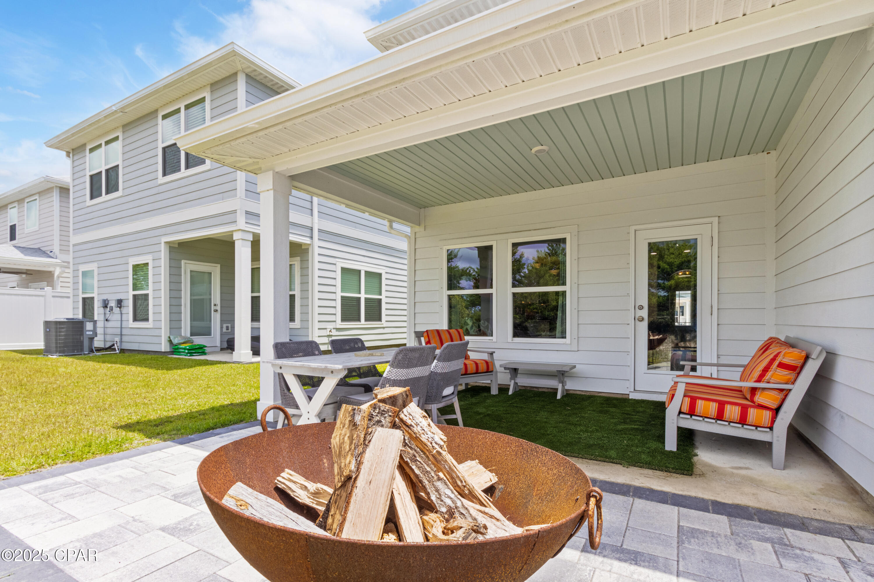 Kelly Street Pines - Residential