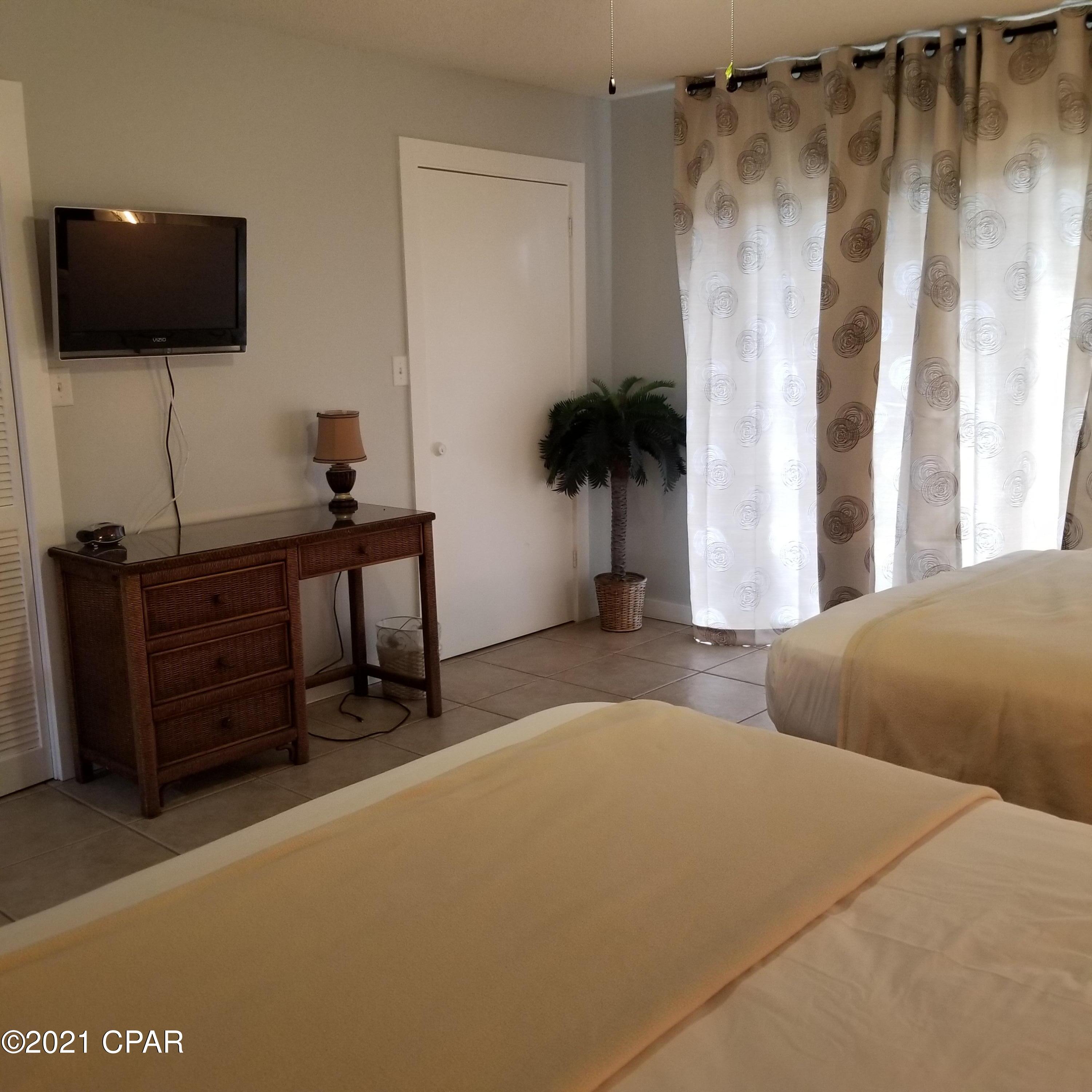 Edgewater Golf Villas V-C - Residential