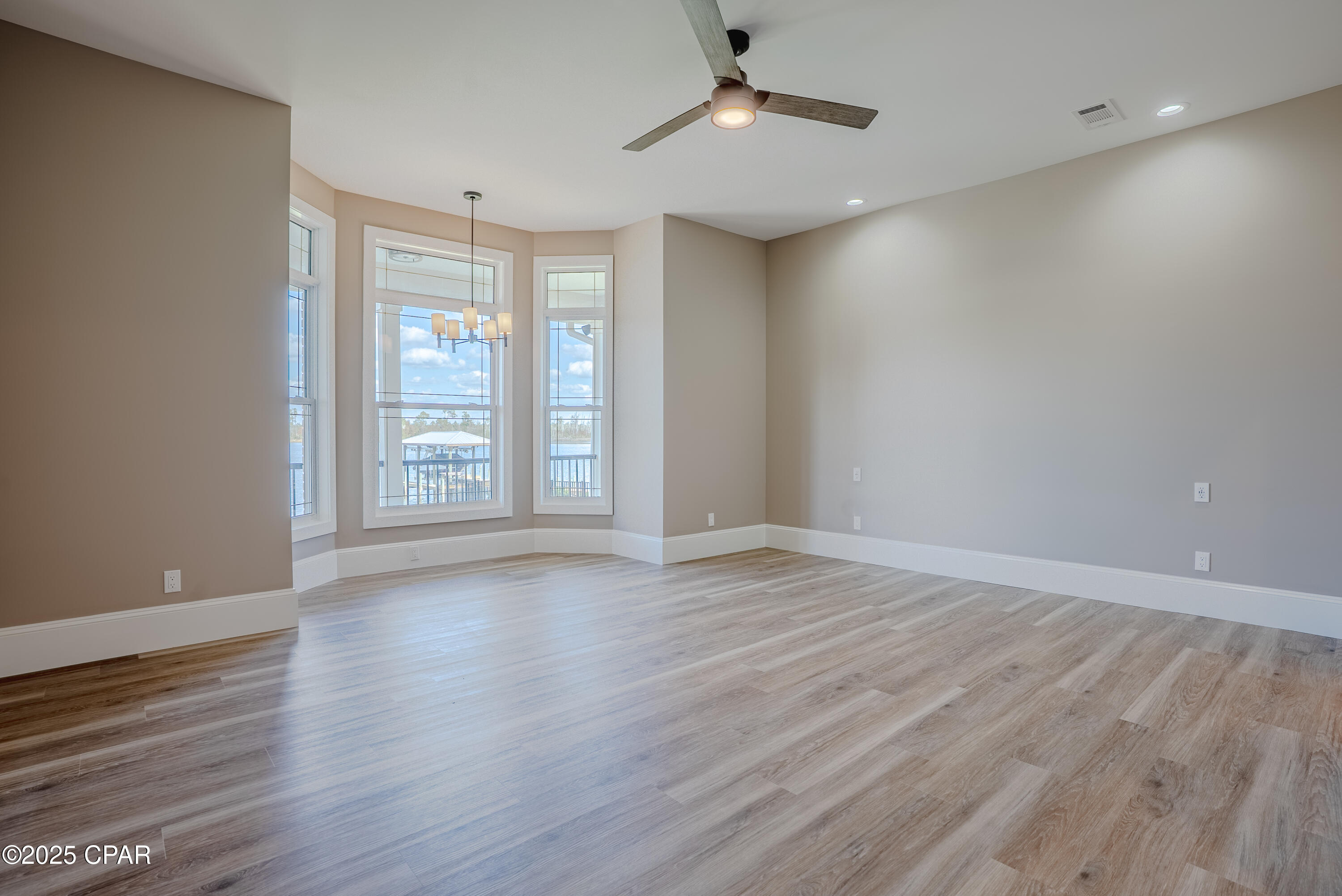 Normandale Estates - Residential