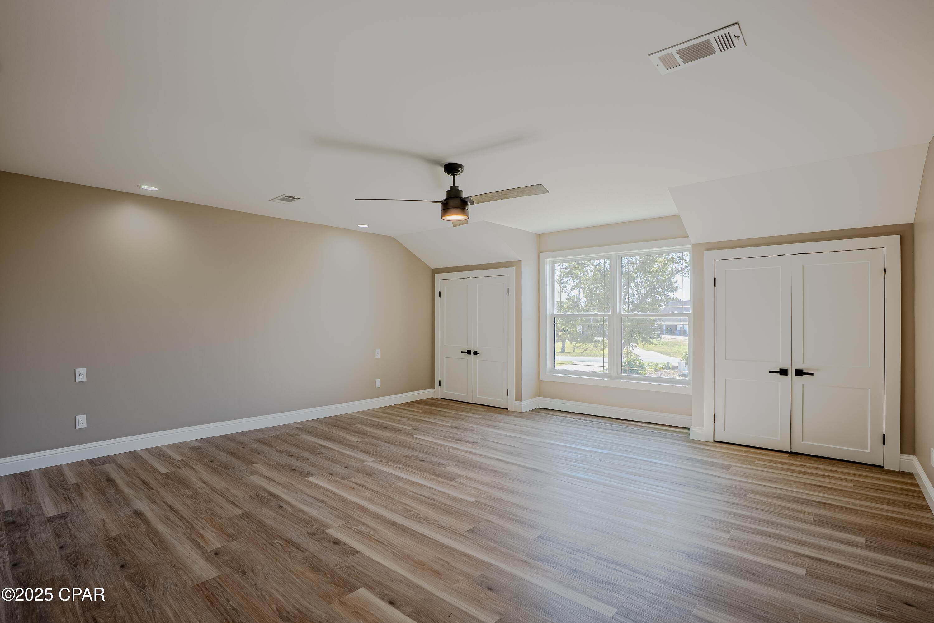 Normandale Estates - Residential