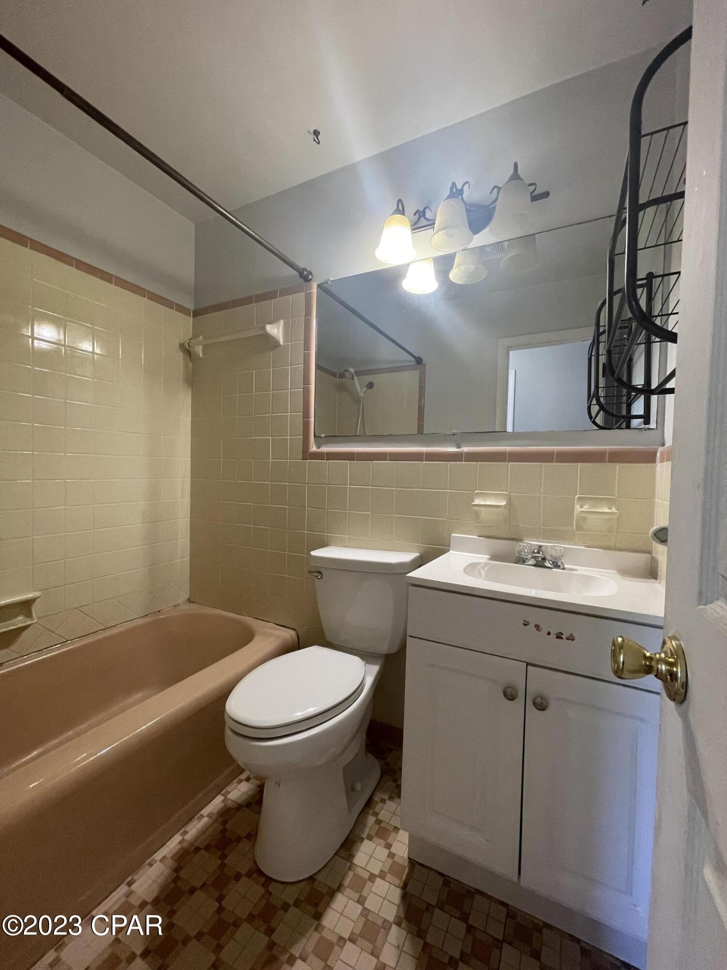 St Joseph Add Unit No 2 - Residential