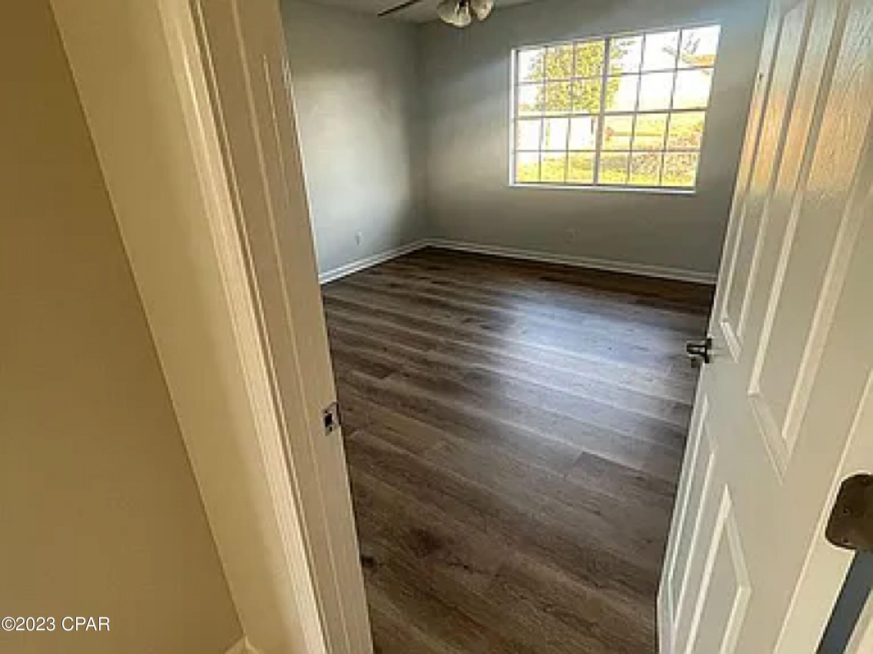 Kendrick Manor - Residential