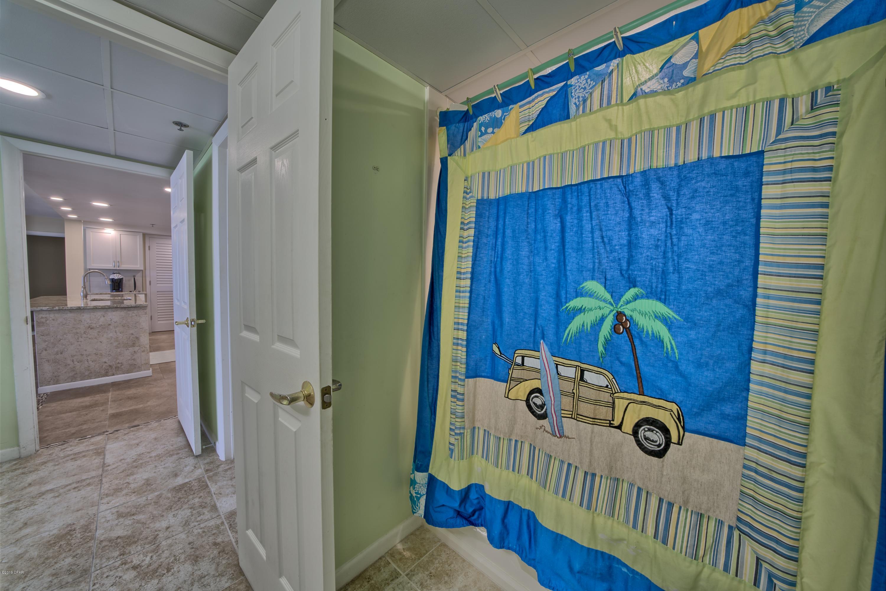 Long Beach Towers I - Residential