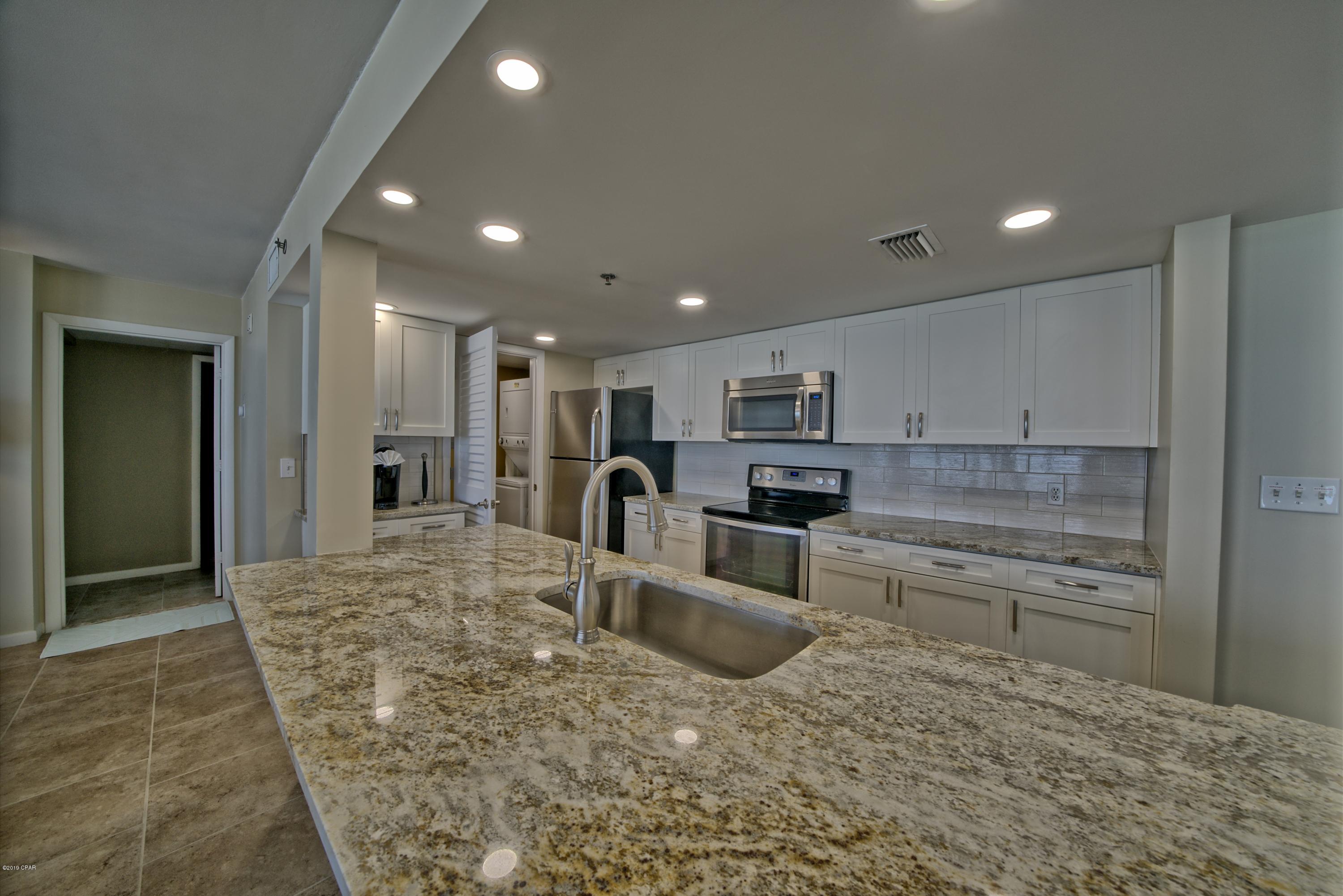 Long Beach Towers I - Residential