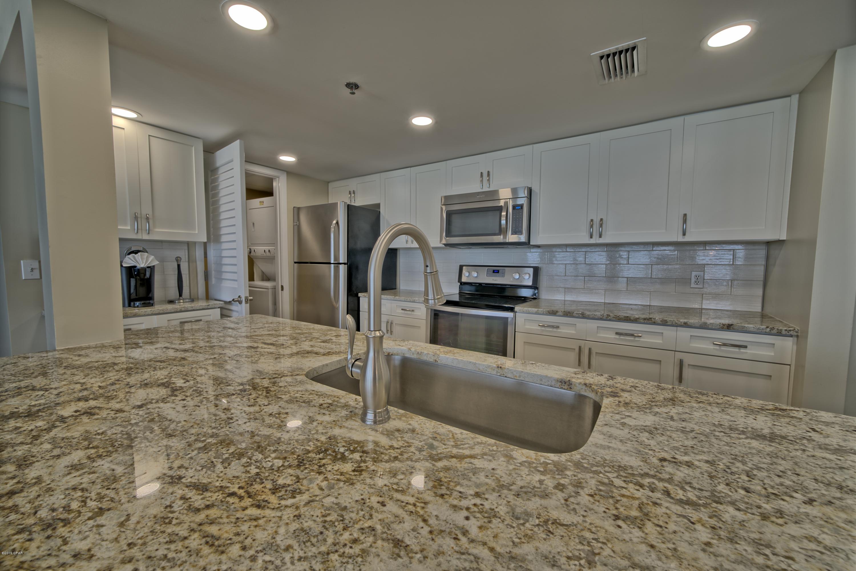 Long Beach Towers I - Residential