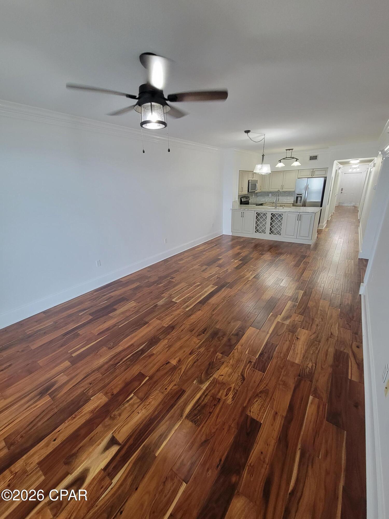 Magnolia Bay Club - Residential