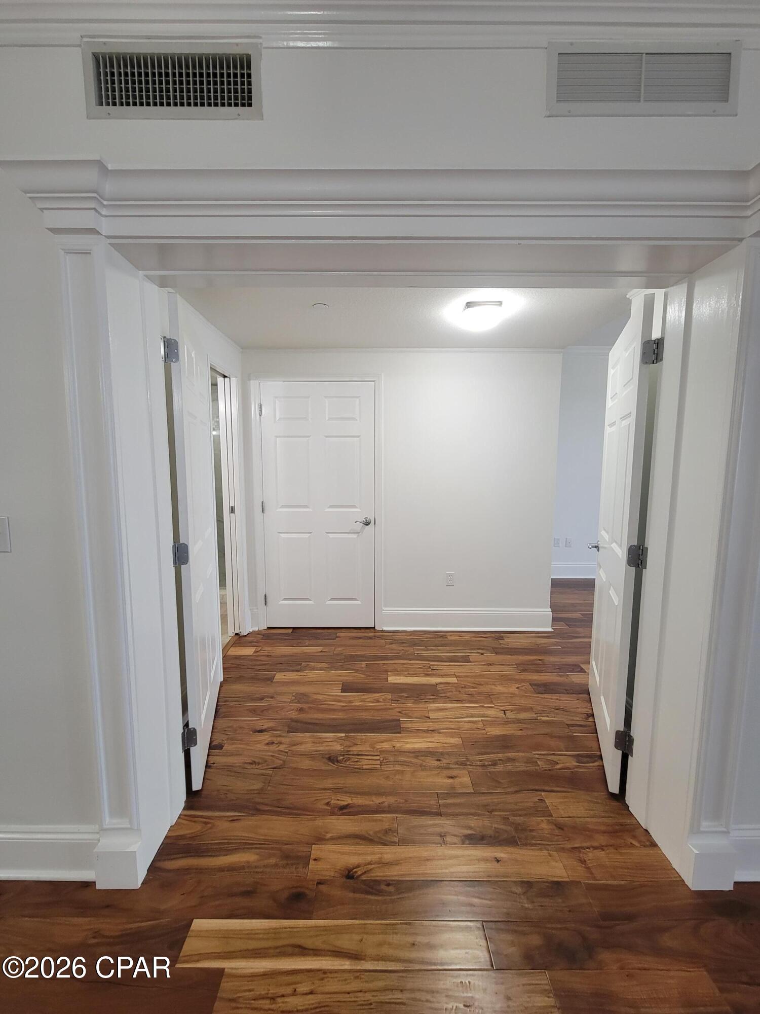 Magnolia Bay Club - Residential