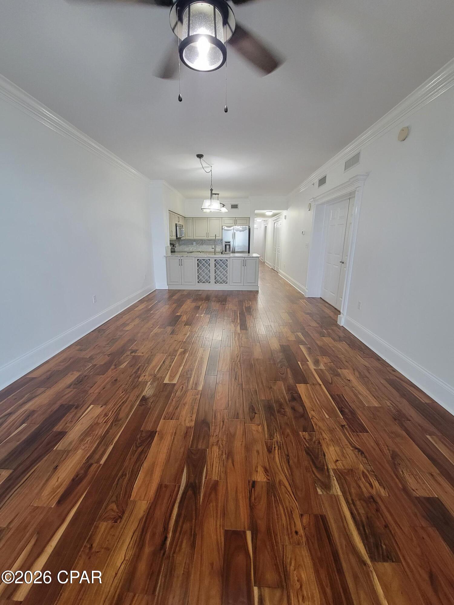 Magnolia Bay Club - Residential