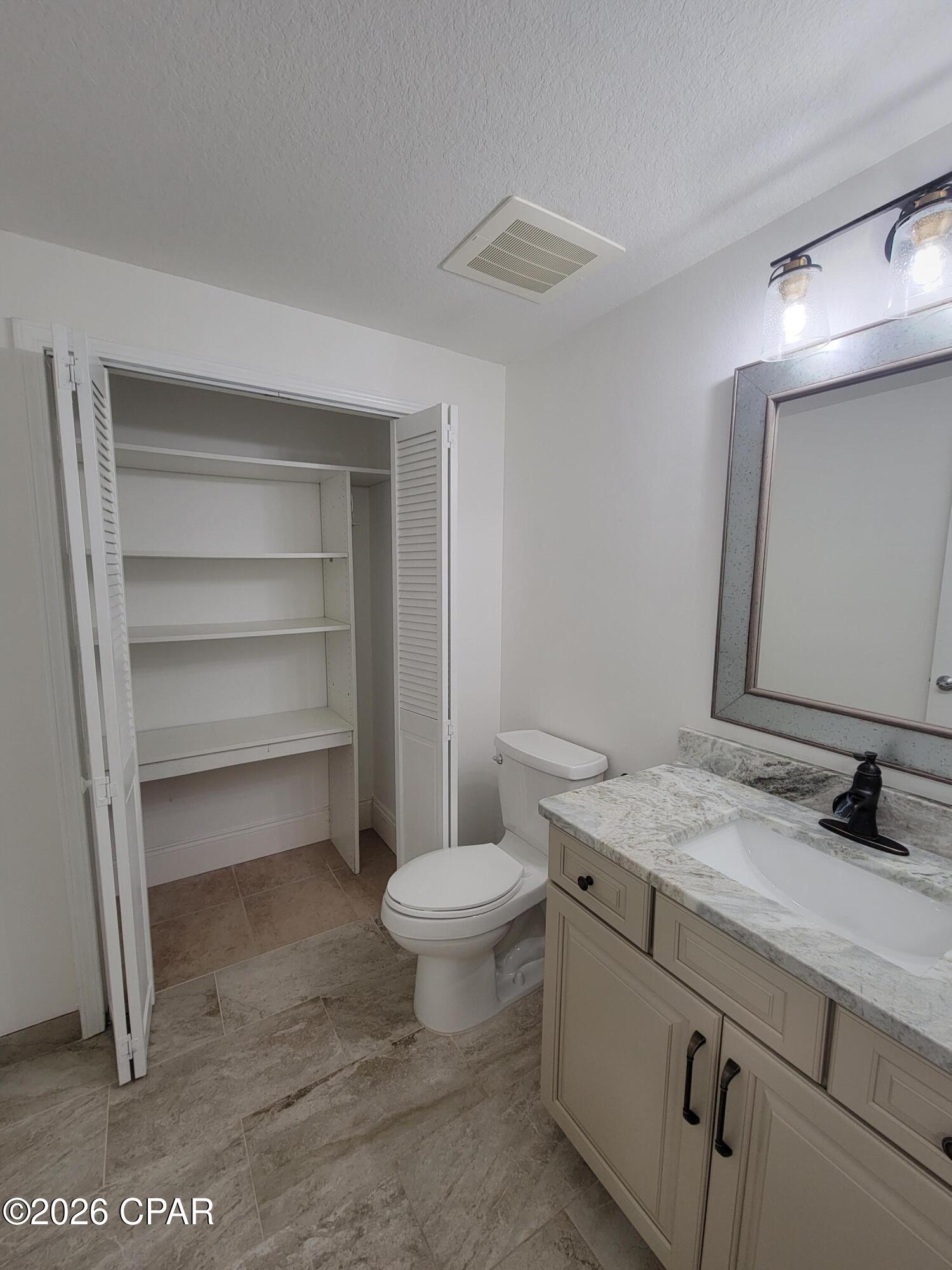 Magnolia Bay Club - Residential