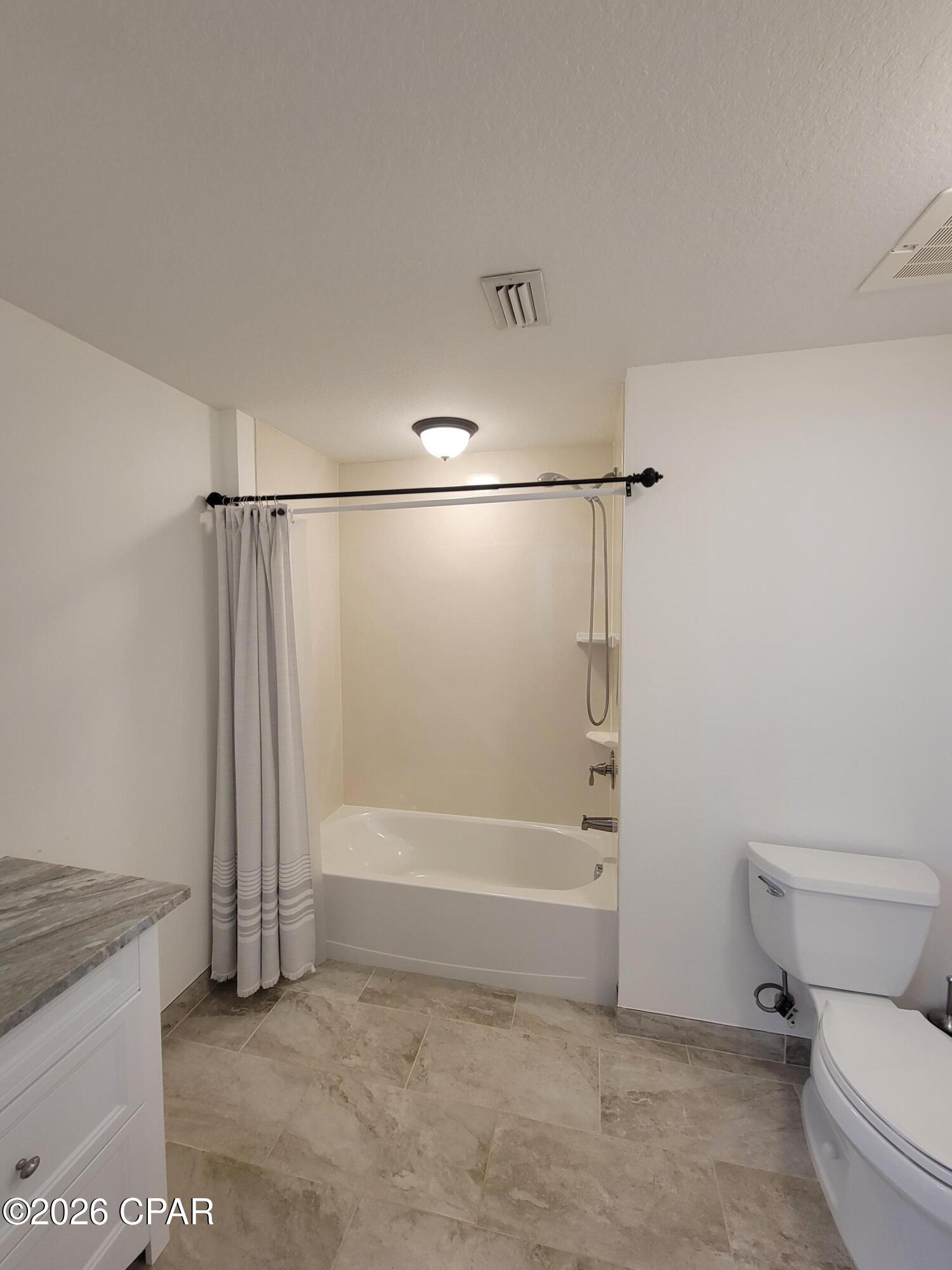 Magnolia Bay Club - Residential