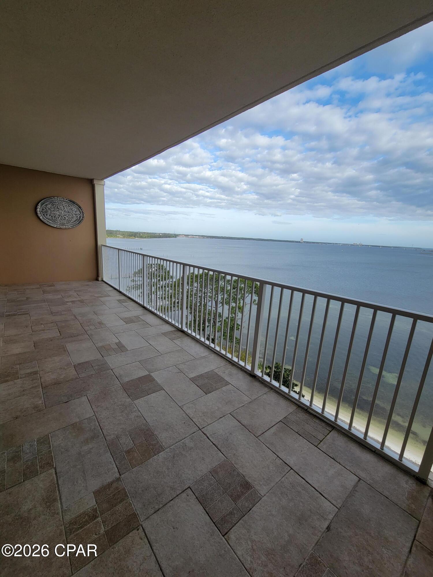 Magnolia Bay Club - Residential