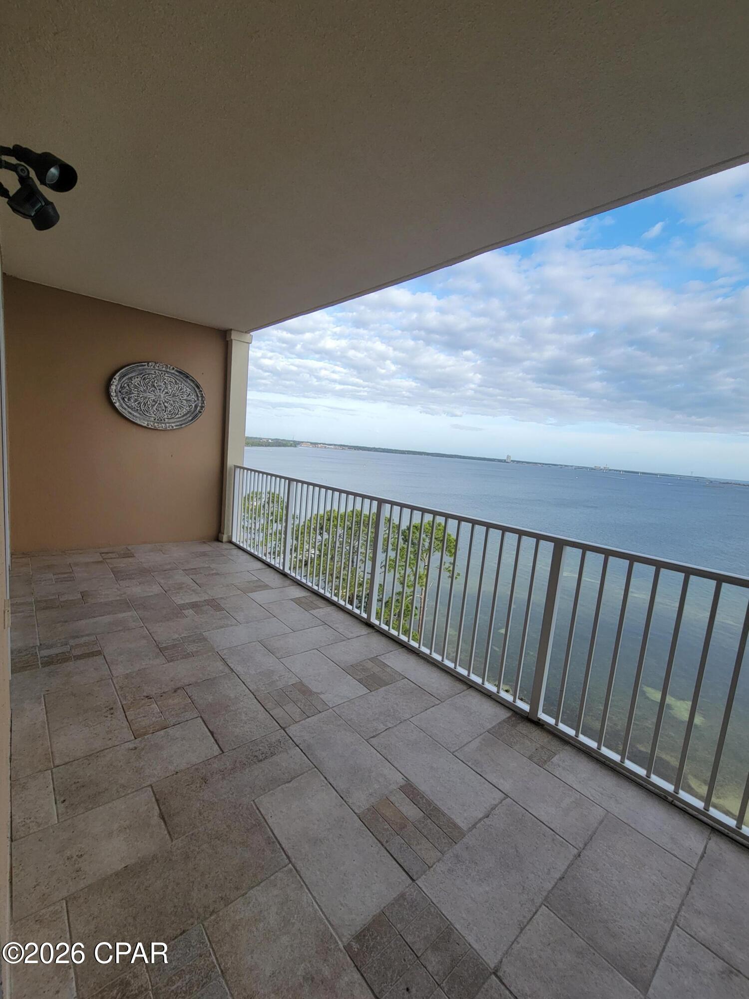 Magnolia Bay Club - Residential