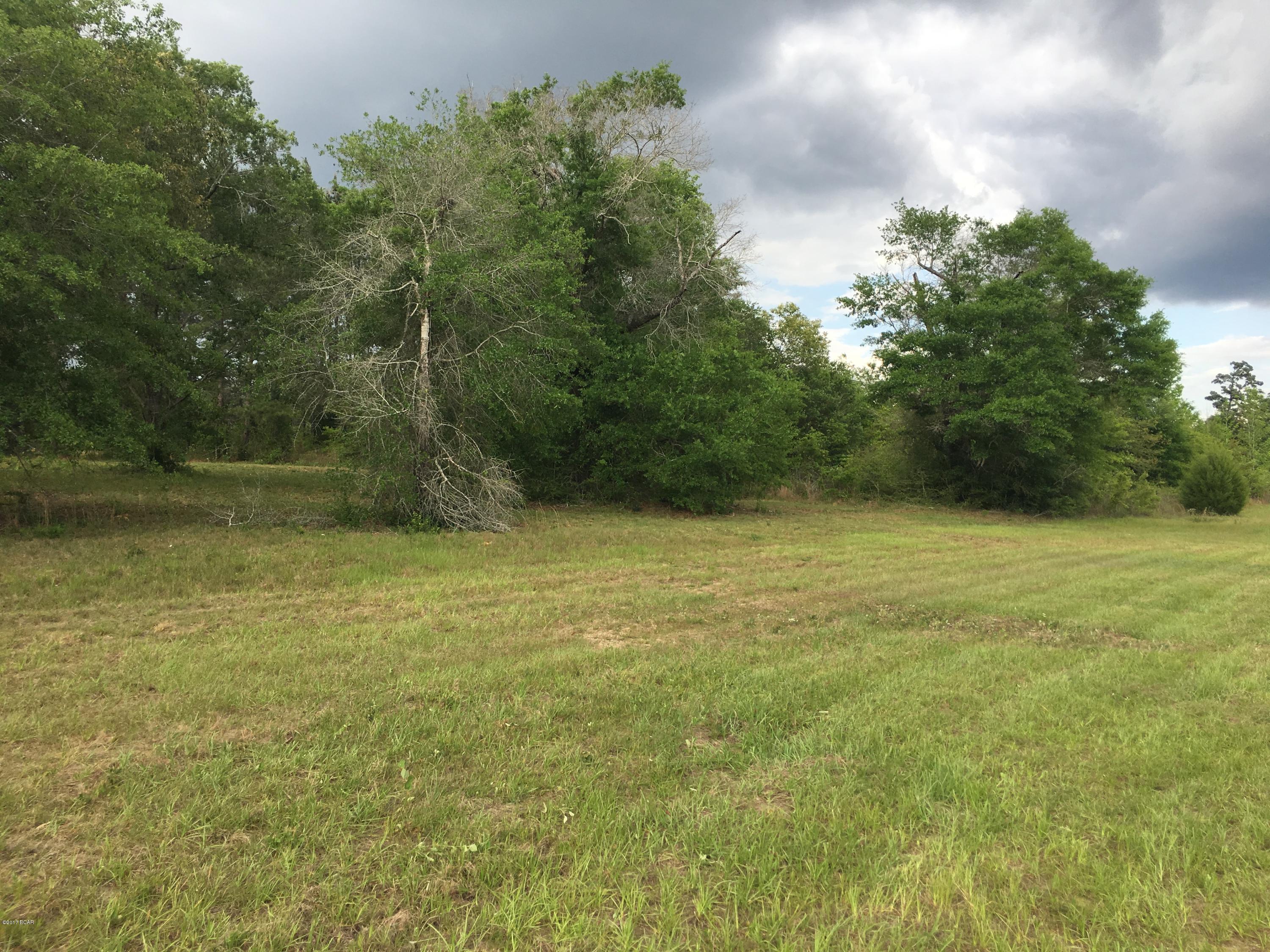 Kiersten Heights - Land