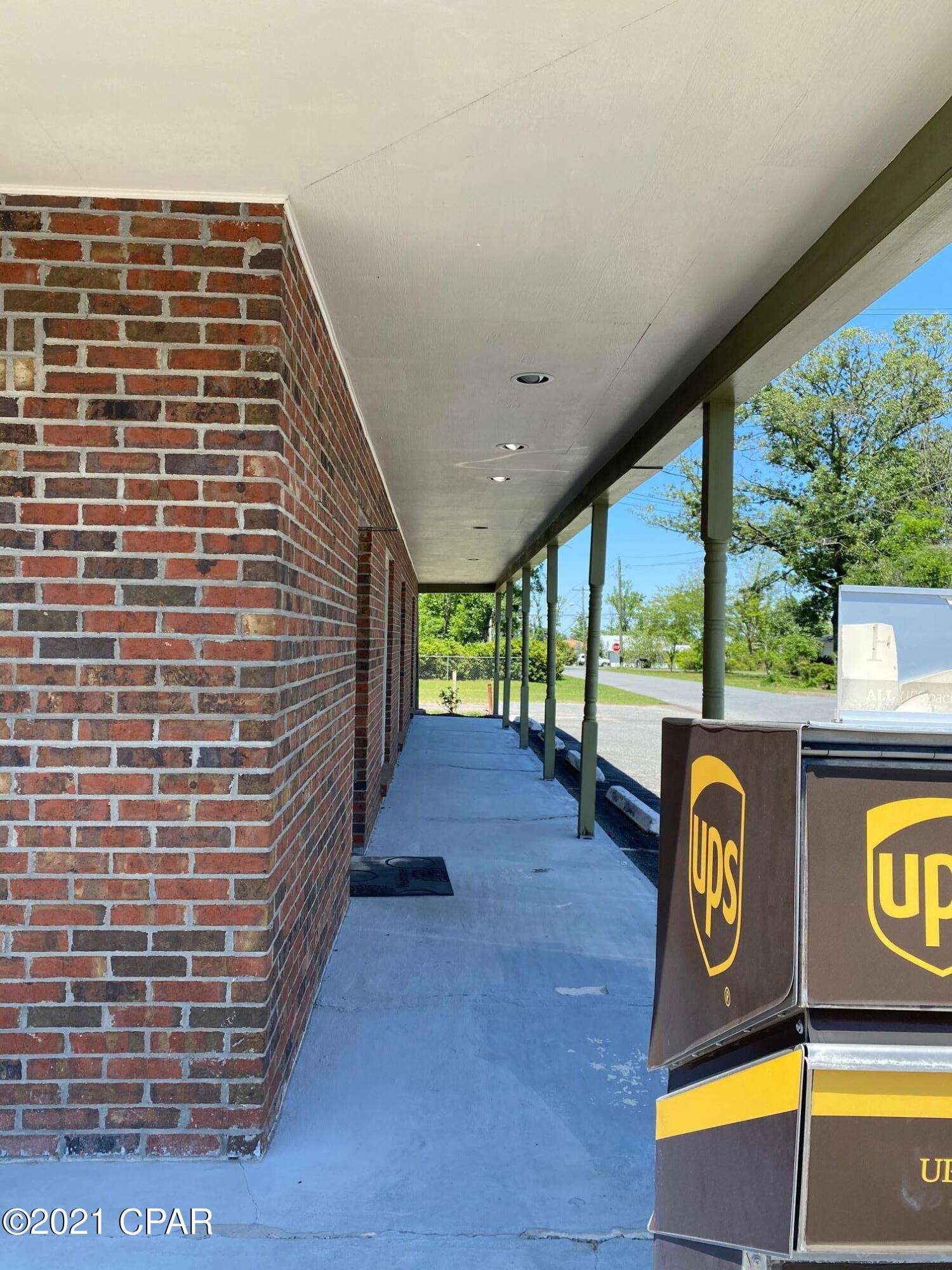 Walter R Davis Add - Commercial Sale