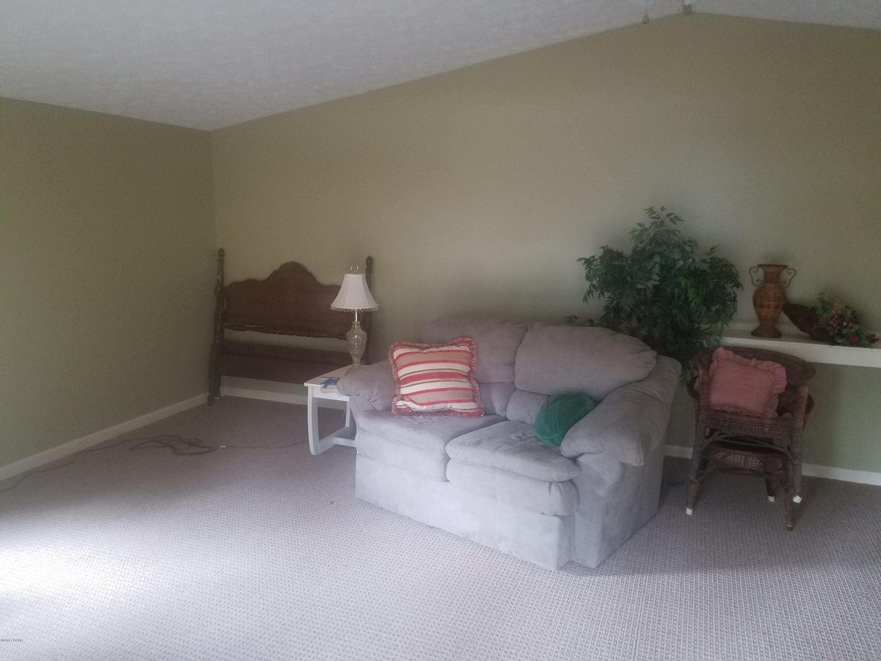 Steel Field Fish Camp - Land