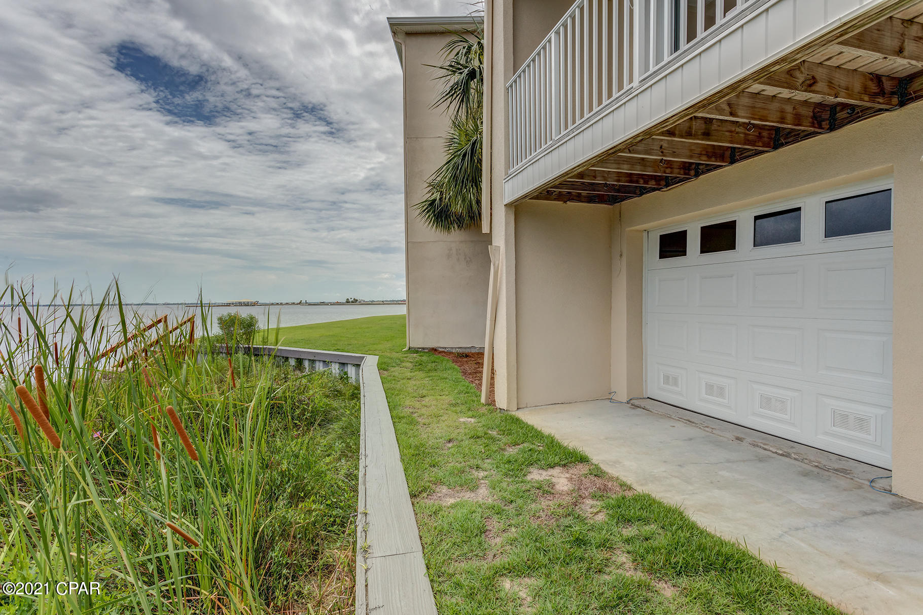 Grand Bay Townhomes - Residential