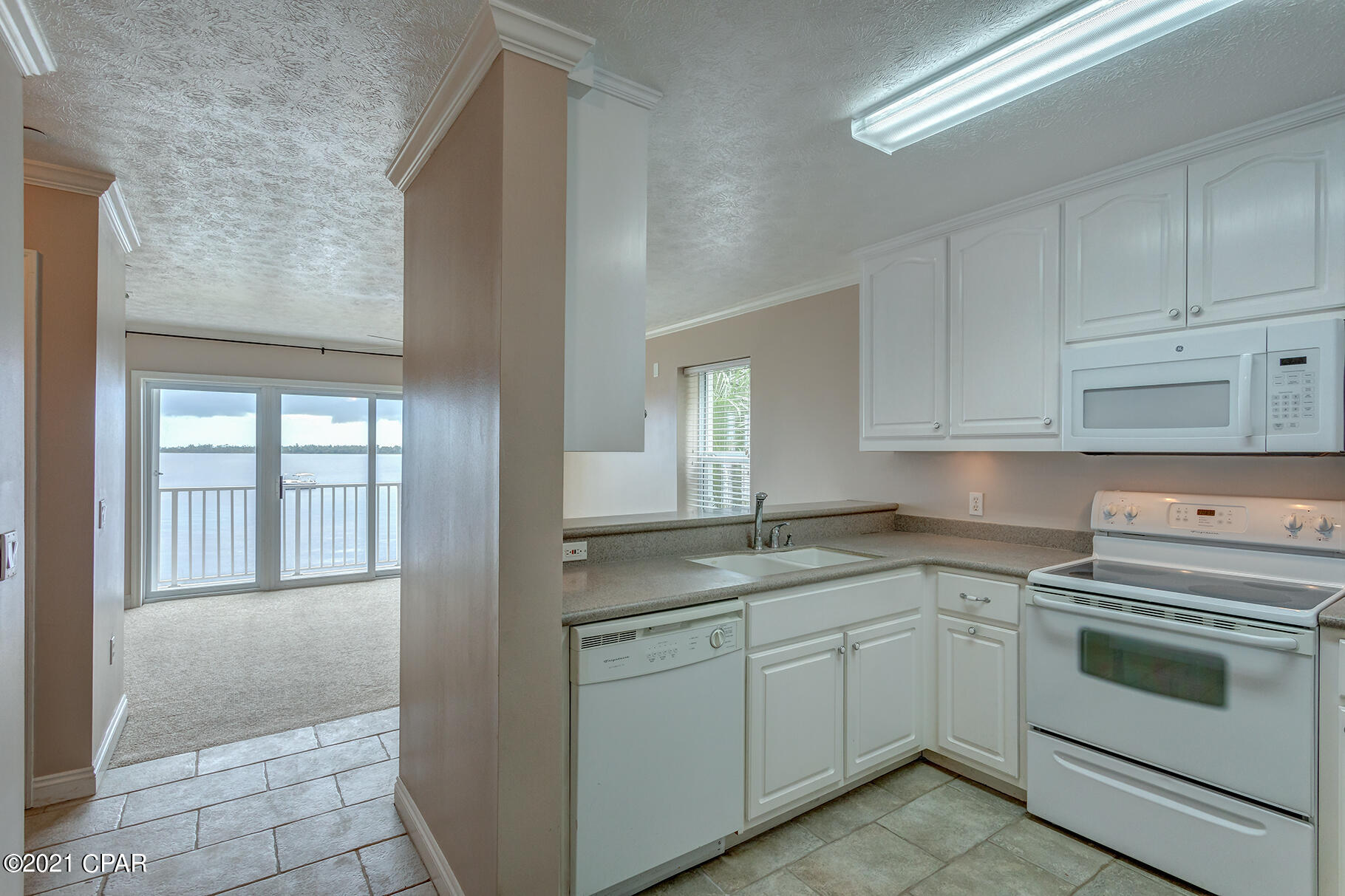 Grand Bay Townhomes - Residential