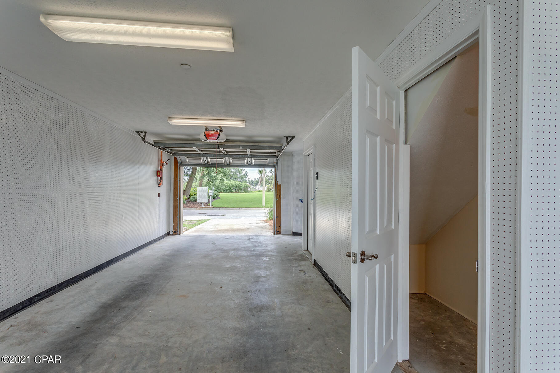 Grand Bay Townhomes - Residential