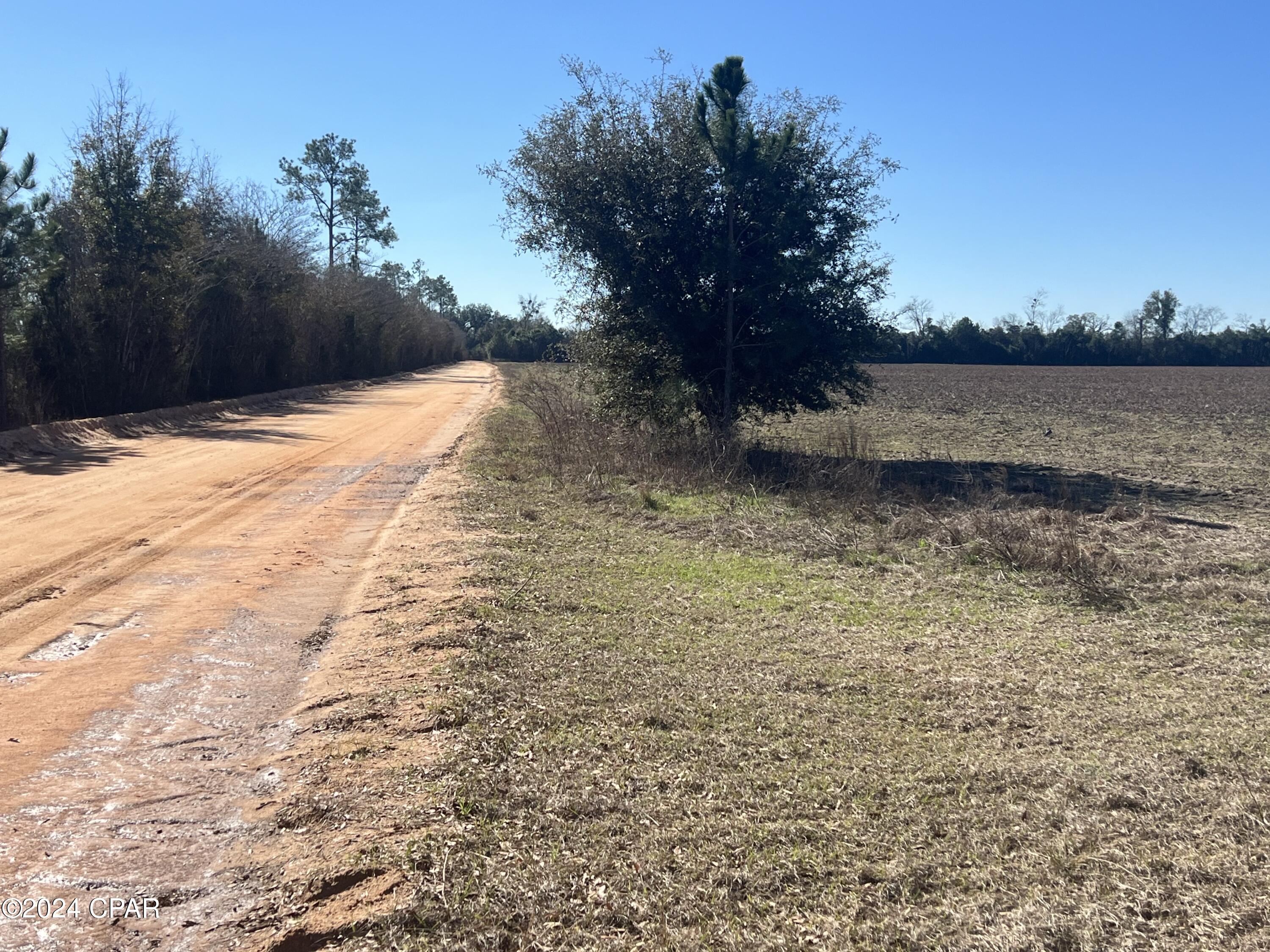 [No Recorded Subdiv] - Land