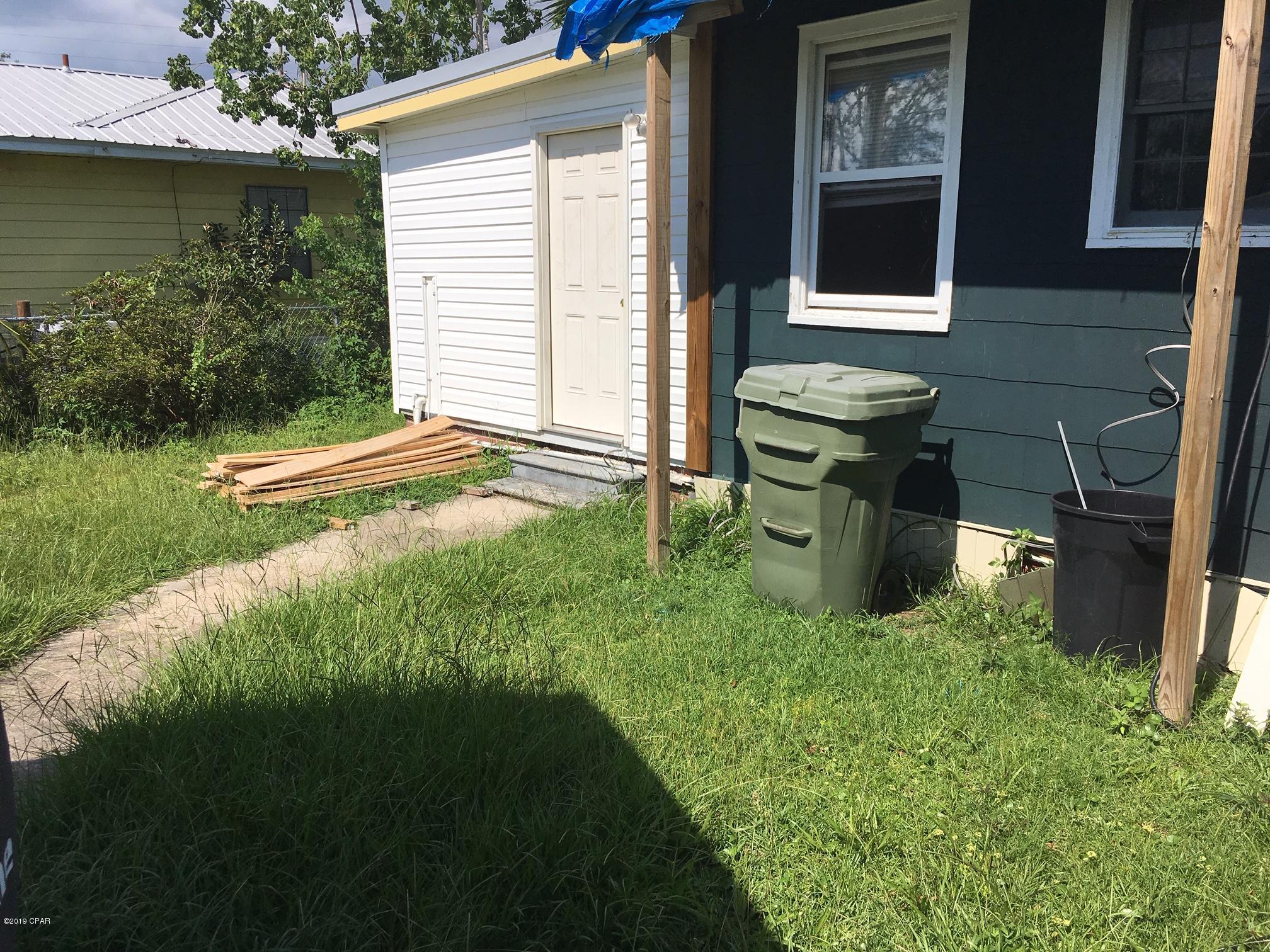 [No Recorded Subdiv] - Residential