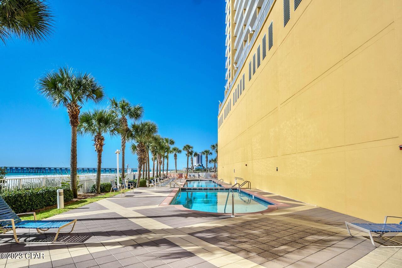 Sterling Reef - Residential