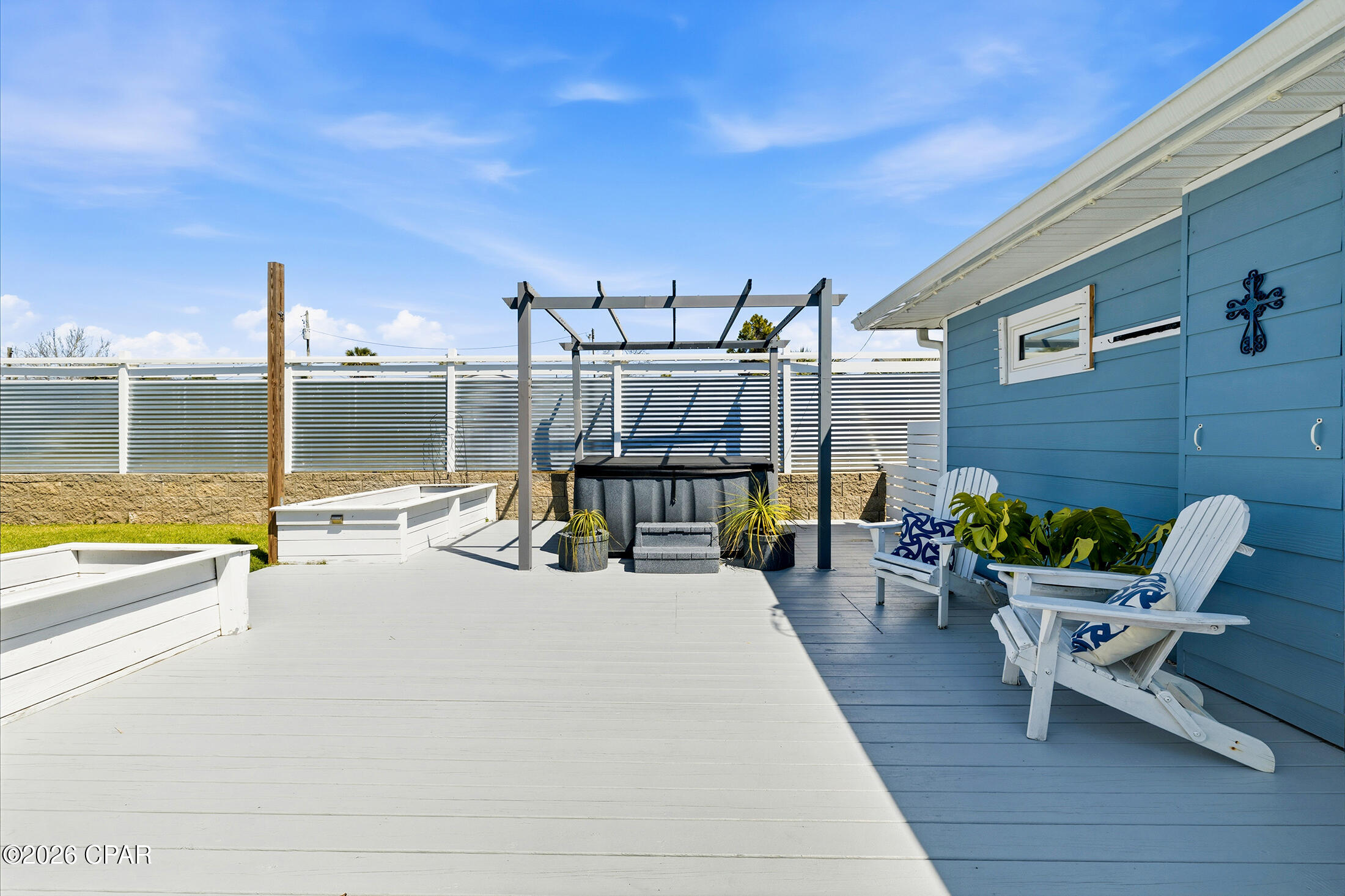 Laguna Beach Estates 7th Add - Residential