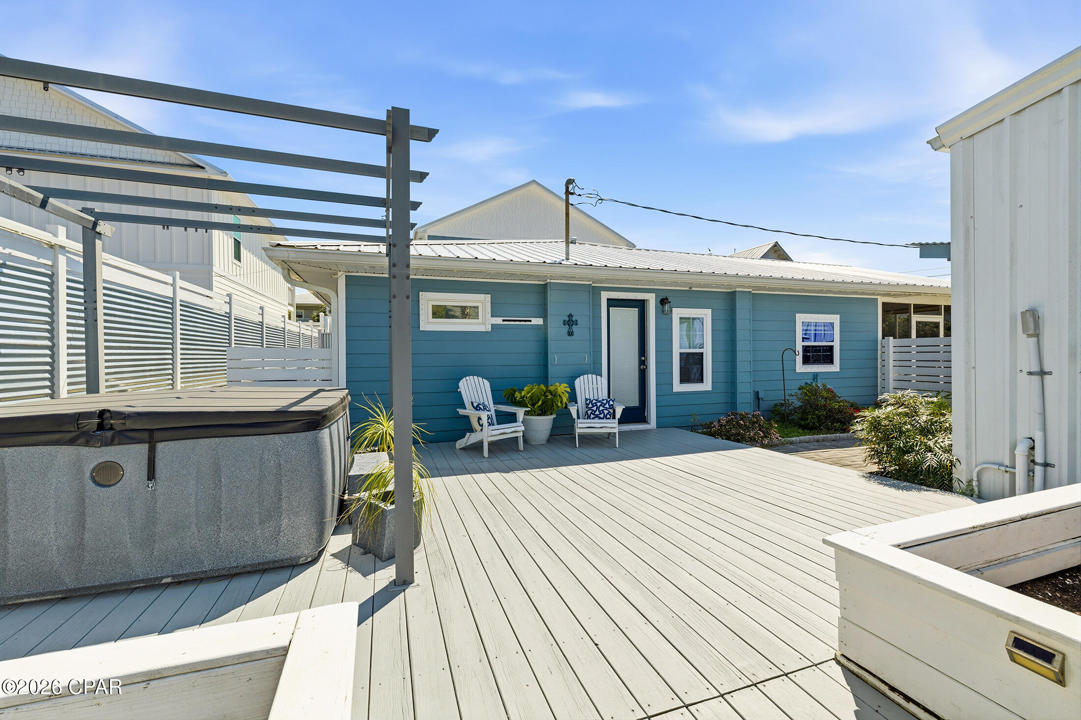 Laguna Beach Estates 7th Add - Residential