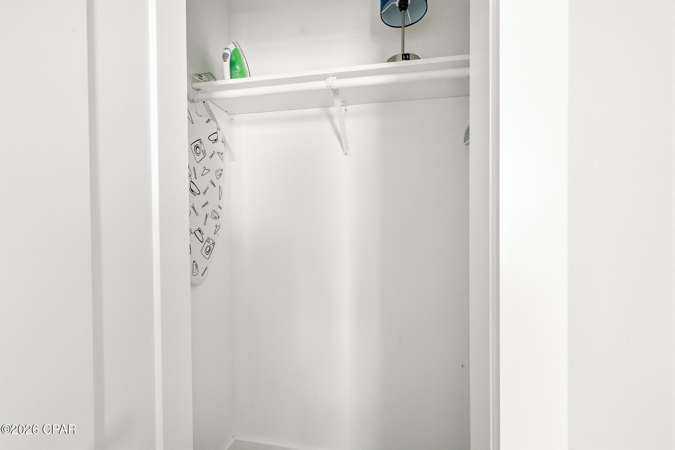 Laguna Beach Estates 7th Add - Residential